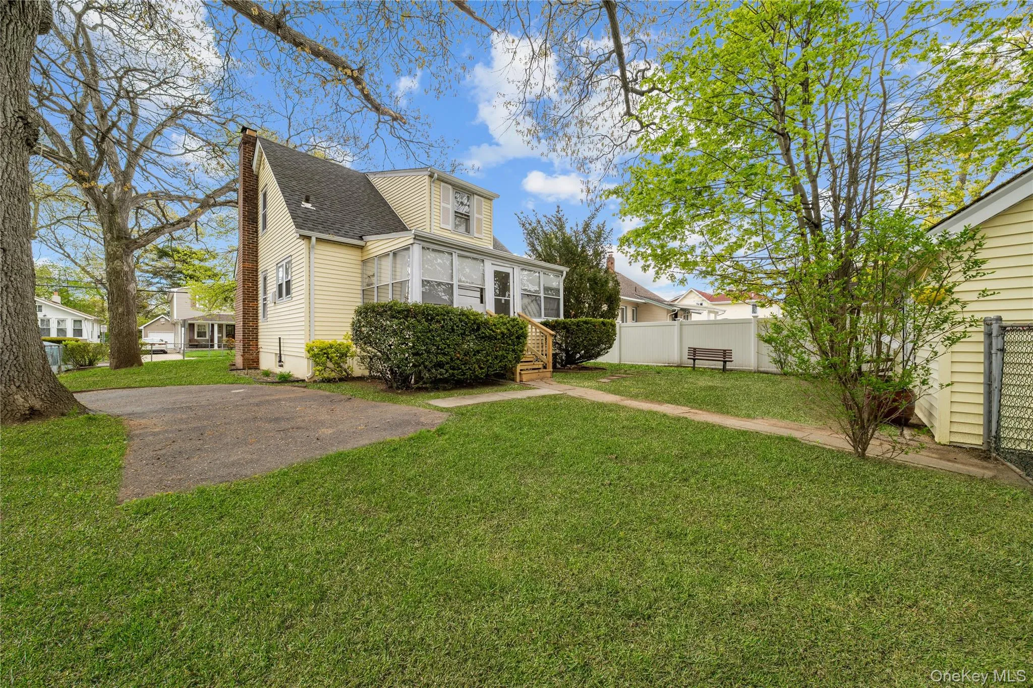 21 Voshage Street, Hempstead, NY, 3 Bedrooms Bedrooms, 6 Rooms Rooms,1 BathroomBathrooms,Residential,For Rent,Voshage,0,993397 21 Voshage Street, Hempstead, NY, 3 Bedrooms Bedrooms, 6 Rooms Rooms,1 BathroomBathrooms,Residential,For Rent,Voshage,0,993397