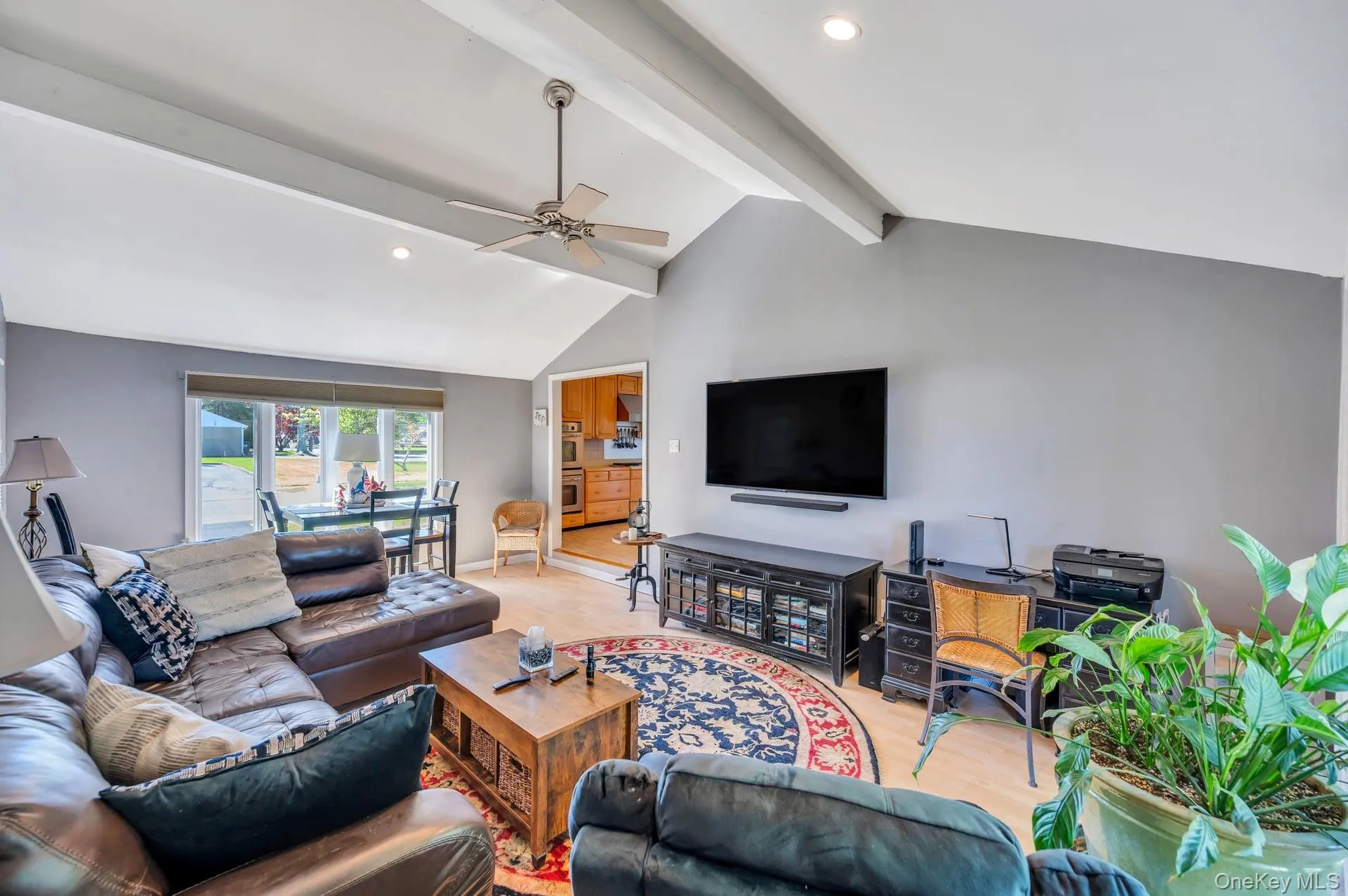 729 Ent Avenue, Southampton, NY, 3 Bedrooms Bedrooms, 7 Rooms Rooms,2 BathroomsBathrooms,Residential,For Rent,Ent,0,993400 729 Ent Avenue, Southampton, NY, 3 Bedrooms Bedrooms, 7 Rooms Rooms,2 BathroomsBathrooms,Residential,For Rent,Ent,0,993400