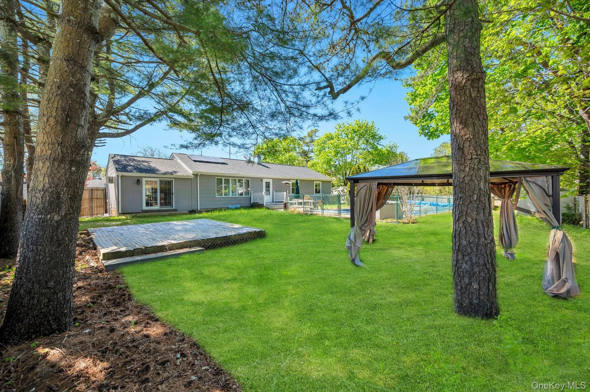 729 Ent Avenue, Southampton, NY, 3 Bedrooms Bedrooms, 7 Rooms Rooms,2 BathroomsBathrooms,Residential,For Rent,Ent,0,993400 729 Ent Avenue, Southampton, NY, 3 Bedrooms Bedrooms, 7 Rooms Rooms,2 BathroomsBathrooms,Residential,For Rent,Ent,0,993400