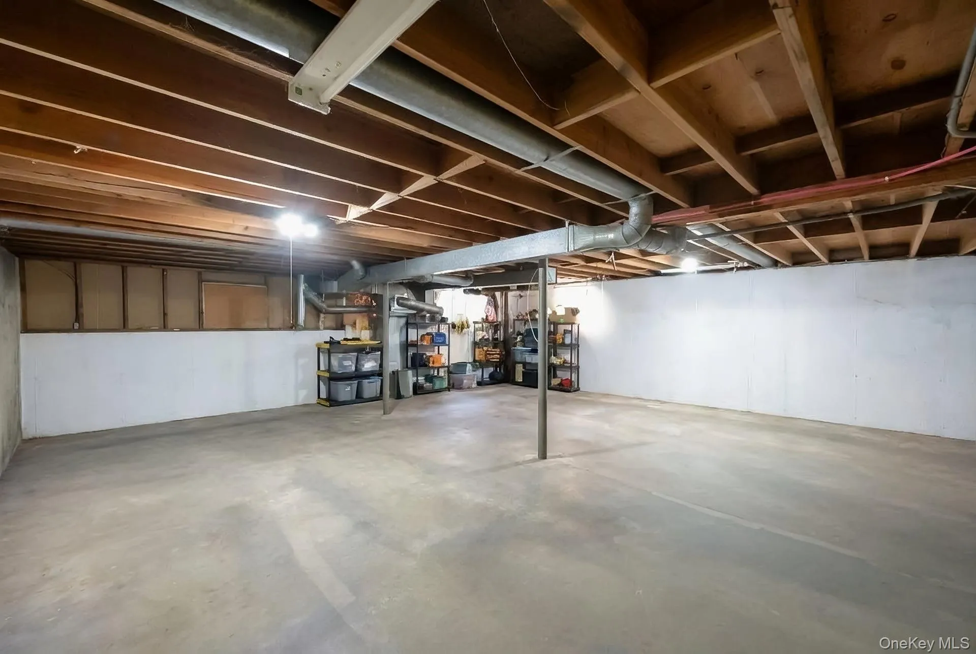 729 Ent Avenue, Southampton, NY, 3 Bedrooms Bedrooms, 7 Rooms Rooms,2 BathroomsBathrooms,Residential,For Rent,Ent,0,993400 729 Ent Avenue, Southampton, NY, 3 Bedrooms Bedrooms, 7 Rooms Rooms,2 BathroomsBathrooms,Residential,For Rent,Ent,0,993400