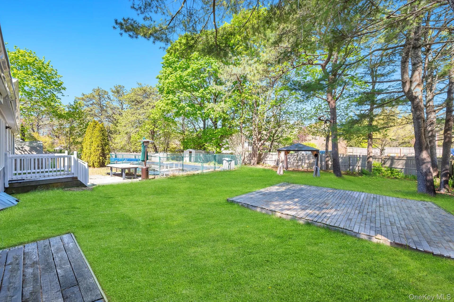 729 Ent Avenue, Southampton, NY, 3 Bedrooms Bedrooms, 7 Rooms Rooms,2 BathroomsBathrooms,Residential,For Rent,Ent,0,993400 729 Ent Avenue, Southampton, NY, 3 Bedrooms Bedrooms, 7 Rooms Rooms,2 BathroomsBathrooms,Residential,For Rent,Ent,0,993400