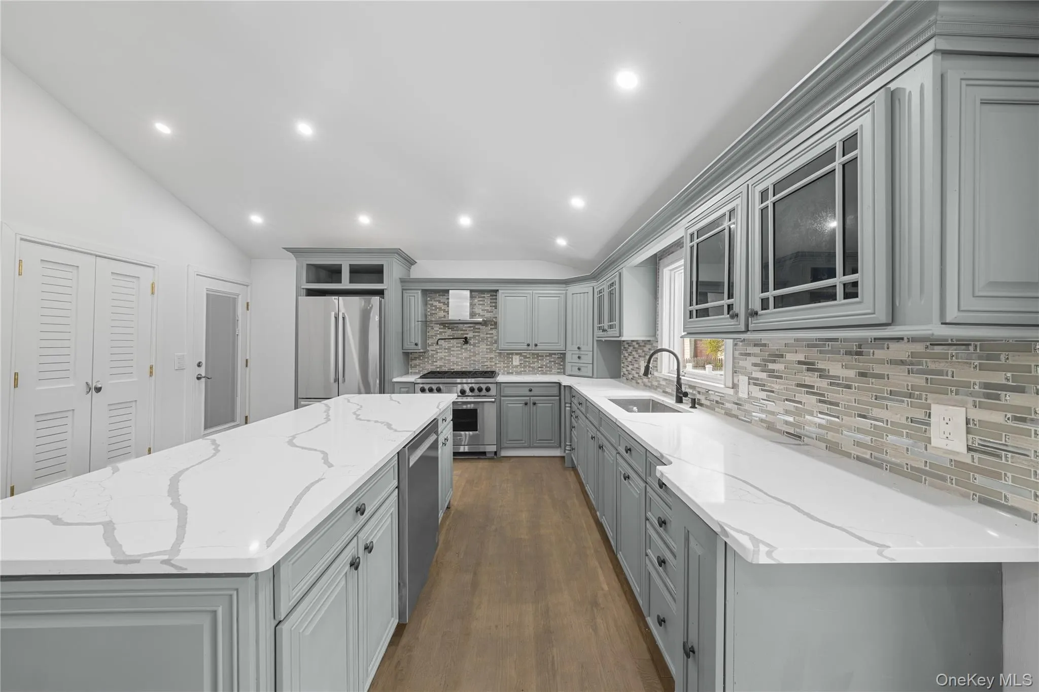 257 Southlawn Avenue, Islip, NY, 3 Bedrooms Bedrooms, 8 Rooms Rooms,2 BathroomsBathrooms,Residential Lease,For Rent,Southlawn,0,993410 257 Southlawn Avenue, Islip, NY, 3 Bedrooms Bedrooms, 8 Rooms Rooms,2 BathroomsBathrooms,Residential Lease,For Rent,Southlawn,0,993410