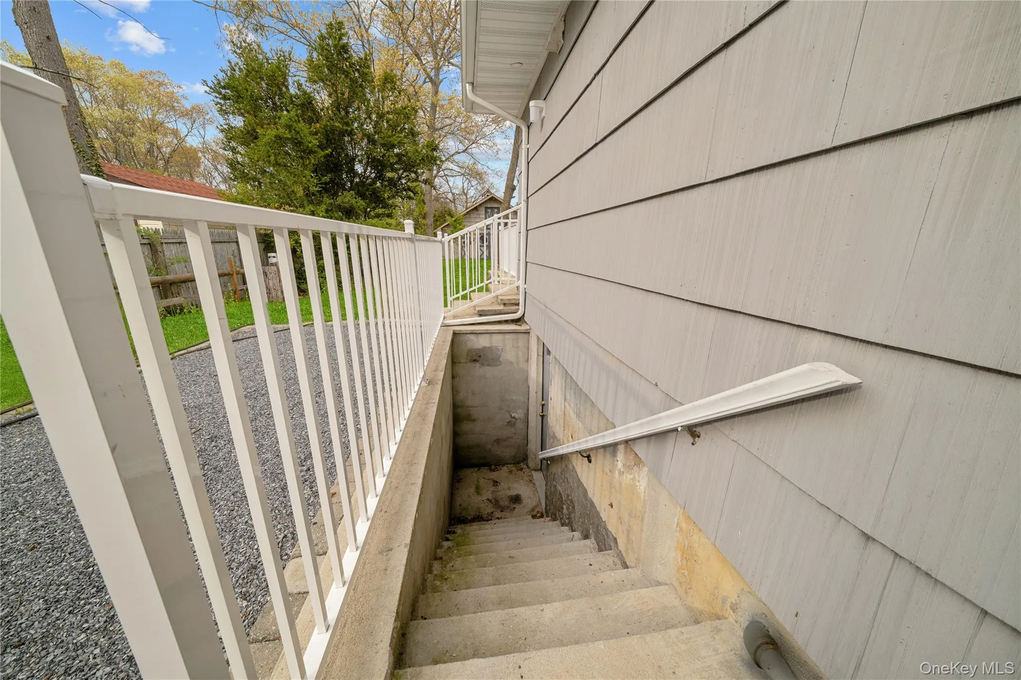 257 Southlawn Avenue, Islip, NY, 3 Bedrooms Bedrooms, 8 Rooms Rooms,2 BathroomsBathrooms,Residential Lease,For Rent,Southlawn,0,993410 257 Southlawn Avenue, Islip, NY, 3 Bedrooms Bedrooms, 8 Rooms Rooms,2 BathroomsBathrooms,Residential Lease,For Rent,Southlawn,0,993410