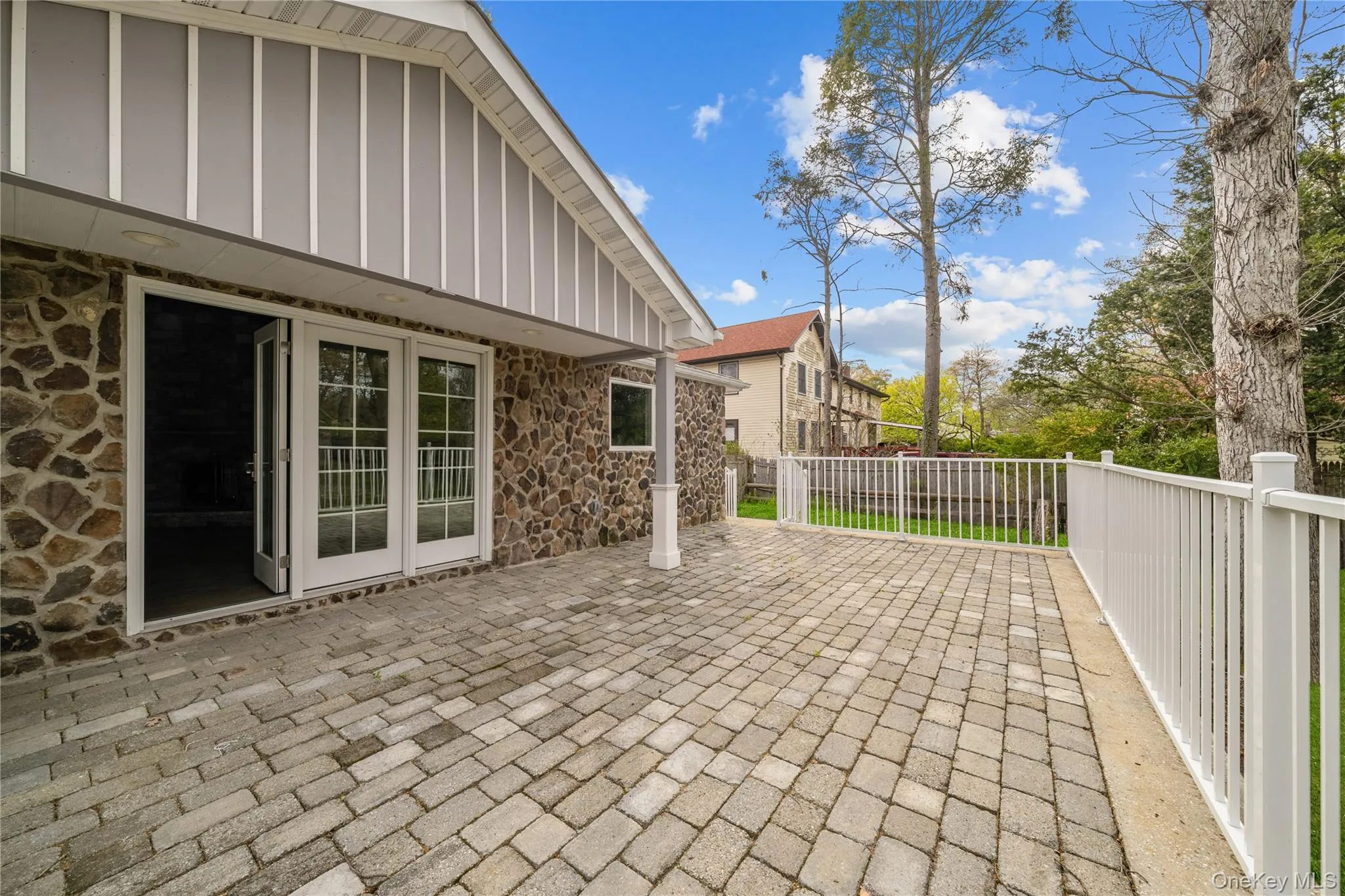257 Southlawn Avenue, Islip, NY, 3 Bedrooms Bedrooms, 8 Rooms Rooms,2 BathroomsBathrooms,Residential Lease,For Rent,Southlawn,0,993410 257 Southlawn Avenue, Islip, NY, 3 Bedrooms Bedrooms, 8 Rooms Rooms,2 BathroomsBathrooms,Residential Lease,For Rent,Southlawn,0,993410