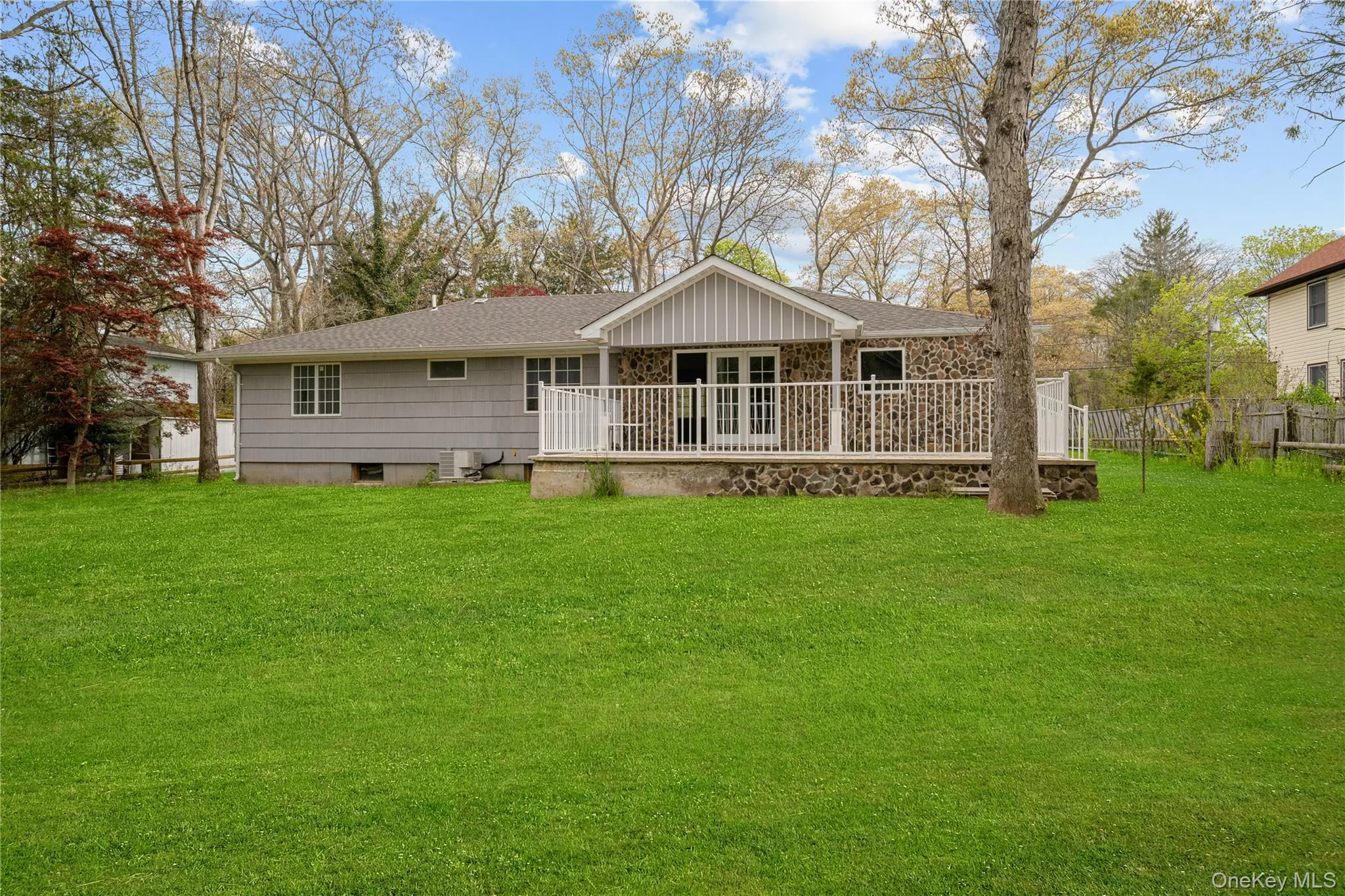 257 Southlawn Avenue, Islip, NY, 3 Bedrooms Bedrooms, 8 Rooms Rooms,2 BathroomsBathrooms,Residential Lease,For Rent,Southlawn,0,993410 257 Southlawn Avenue, Islip, NY, 3 Bedrooms Bedrooms, 8 Rooms Rooms,2 BathroomsBathrooms,Residential Lease,For Rent,Southlawn,0,993410