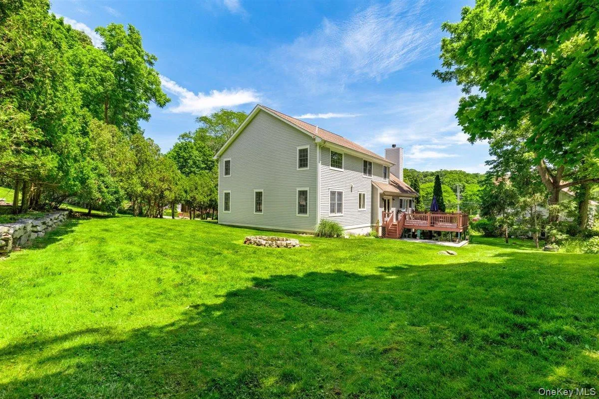 2 Saunders Street, Greenburgh, NY, 4 Bedrooms Bedrooms, 13 Rooms Rooms,3 BathroomsBathrooms,Residential,For Rent,Saunders,0,993414 2 Saunders Street, Greenburgh, NY, 4 Bedrooms Bedrooms, 13 Rooms Rooms,3 BathroomsBathrooms,Residential,For Rent,Saunders,0,993414