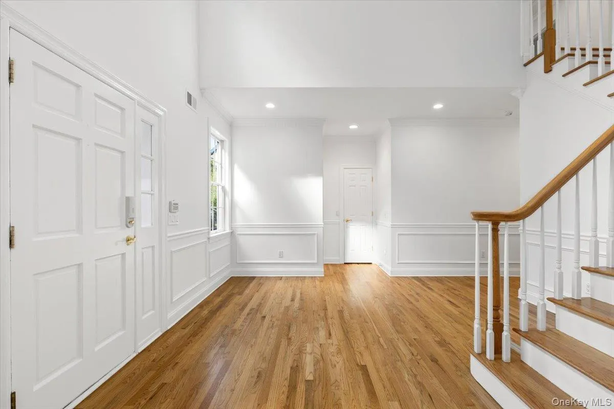 2 Saunders Street, Greenburgh, NY, 4 Bedrooms Bedrooms, 13 Rooms Rooms,3 BathroomsBathrooms,Residential,For Rent,Saunders,0,993414 2 Saunders Street, Greenburgh, NY, 4 Bedrooms Bedrooms, 13 Rooms Rooms,3 BathroomsBathrooms,Residential,For Rent,Saunders,0,993414