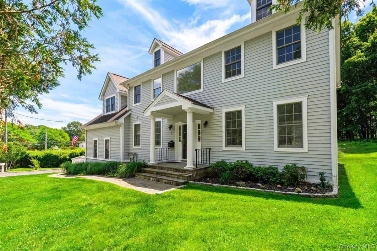2 Saunders Street, Greenburgh, NY, 4 Bedrooms Bedrooms, 13 Rooms Rooms,3 BathroomsBathrooms,Residential,For Rent,Saunders,0,993414 2 Saunders Street, Greenburgh, NY, 4 Bedrooms Bedrooms, 13 Rooms Rooms,3 BathroomsBathrooms,Residential,For Rent,Saunders,0,993414