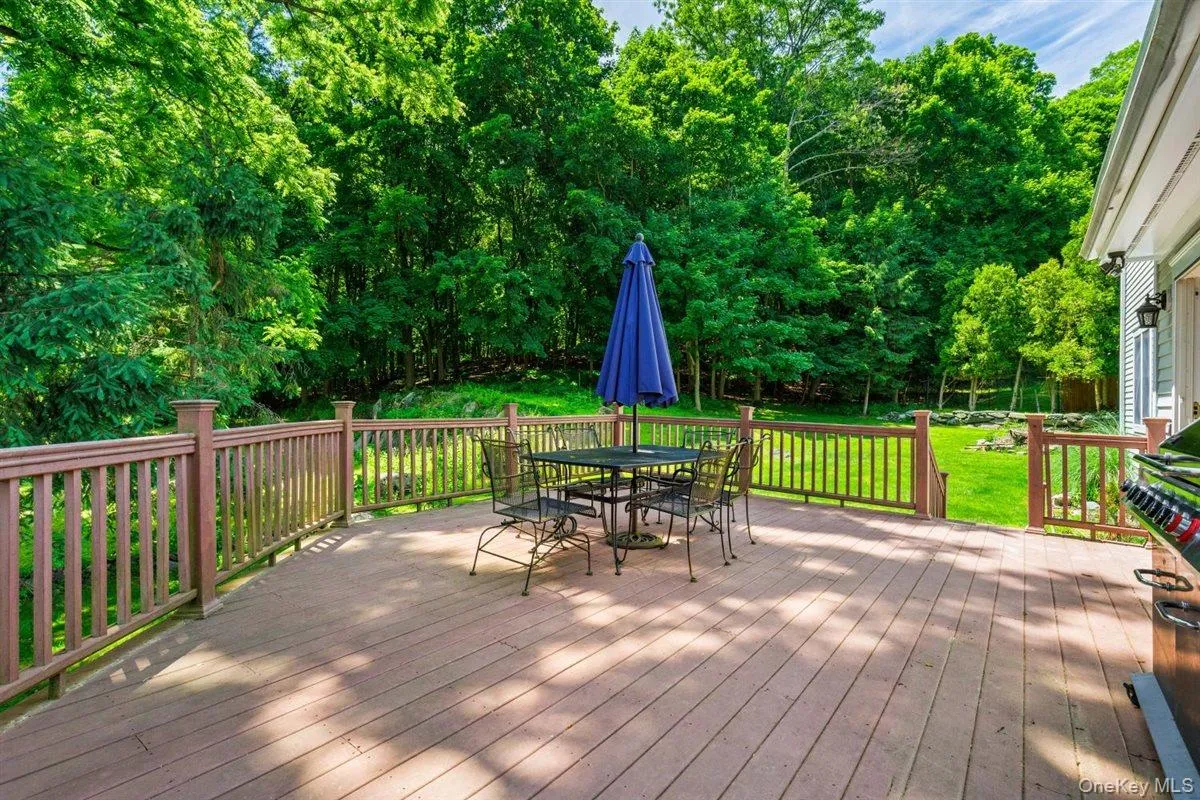 2 Saunders Street, Greenburgh, NY, 4 Bedrooms Bedrooms, 13 Rooms Rooms,3 BathroomsBathrooms,Residential,For Rent,Saunders,0,993414 2 Saunders Street, Greenburgh, NY, 4 Bedrooms Bedrooms, 13 Rooms Rooms,3 BathroomsBathrooms,Residential,For Rent,Saunders,0,993414