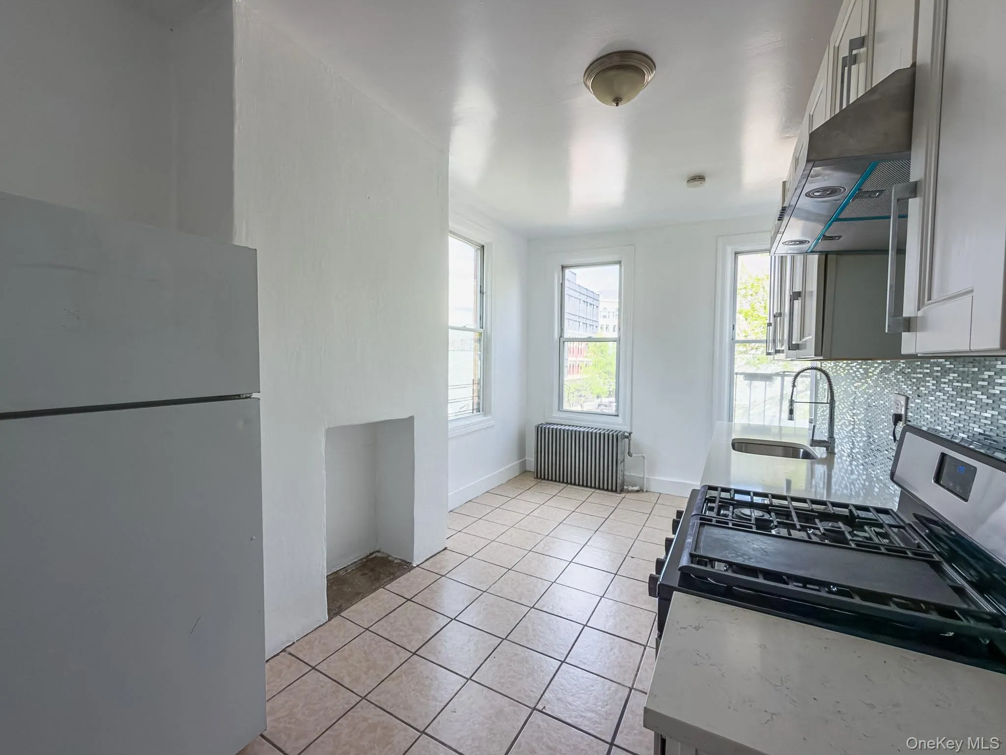 17 Marcus Garvey Boulevard, New York, NY, 1 Bedroom Bedrooms, 5 Rooms Rooms,1 BathroomBathrooms,Residential Lease,For Rent,Marcus Garvey,0,993432 17 Marcus Garvey Boulevard, New York, NY, 1 Bedroom Bedrooms, 5 Rooms Rooms,1 BathroomBathrooms,Residential Lease,For Rent,Marcus Garvey,0,993432