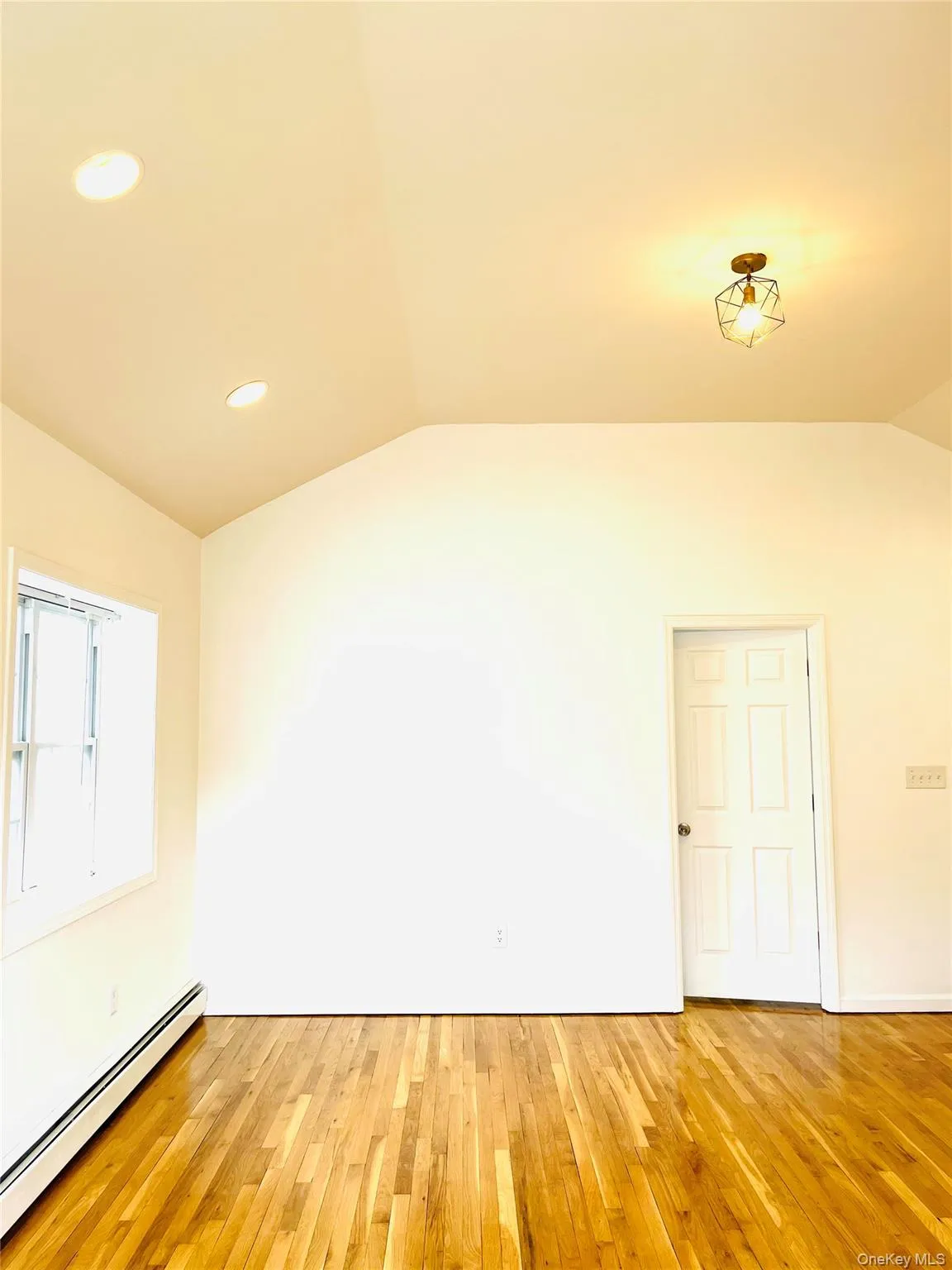 8281 88th Place, New York, NY, 3 Bedrooms Bedrooms, 7 Rooms Rooms,2 BathroomsBathrooms,Residential Lease,For Rent,88th,0,993467 8281 88th Place, New York, NY, 3 Bedrooms Bedrooms, 7 Rooms Rooms,2 BathroomsBathrooms,Residential Lease,For Rent,88th,0,993467