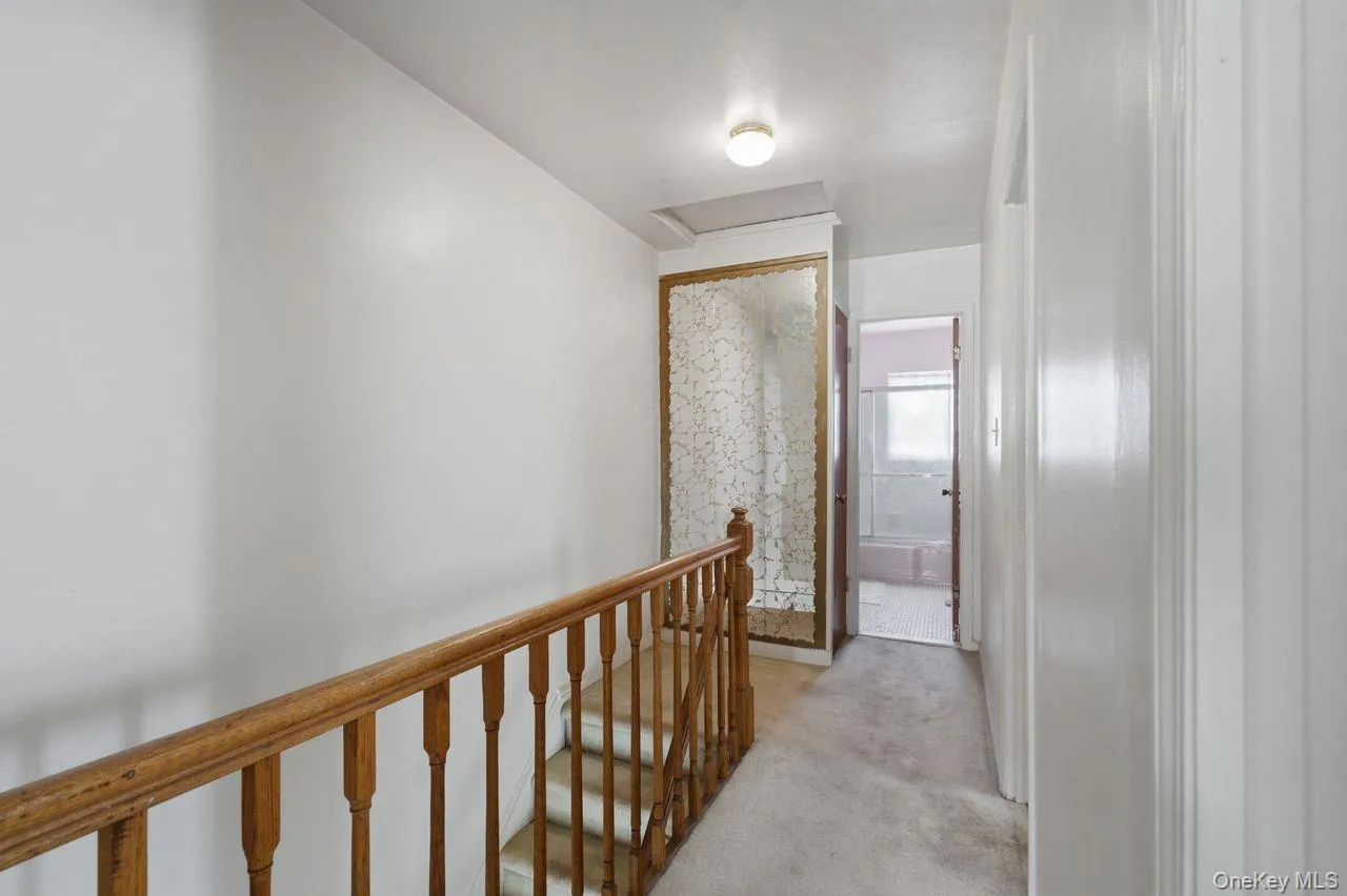 1056 Swinton Avenue, New York, NY, 3 Bedrooms Bedrooms, 6 Rooms Rooms,2 BathroomsBathrooms,Residential,For Rent,Swinton,0,993471 1056 Swinton Avenue, New York, NY, 3 Bedrooms Bedrooms, 6 Rooms Rooms,2 BathroomsBathrooms,Residential,For Rent,Swinton,0,993471