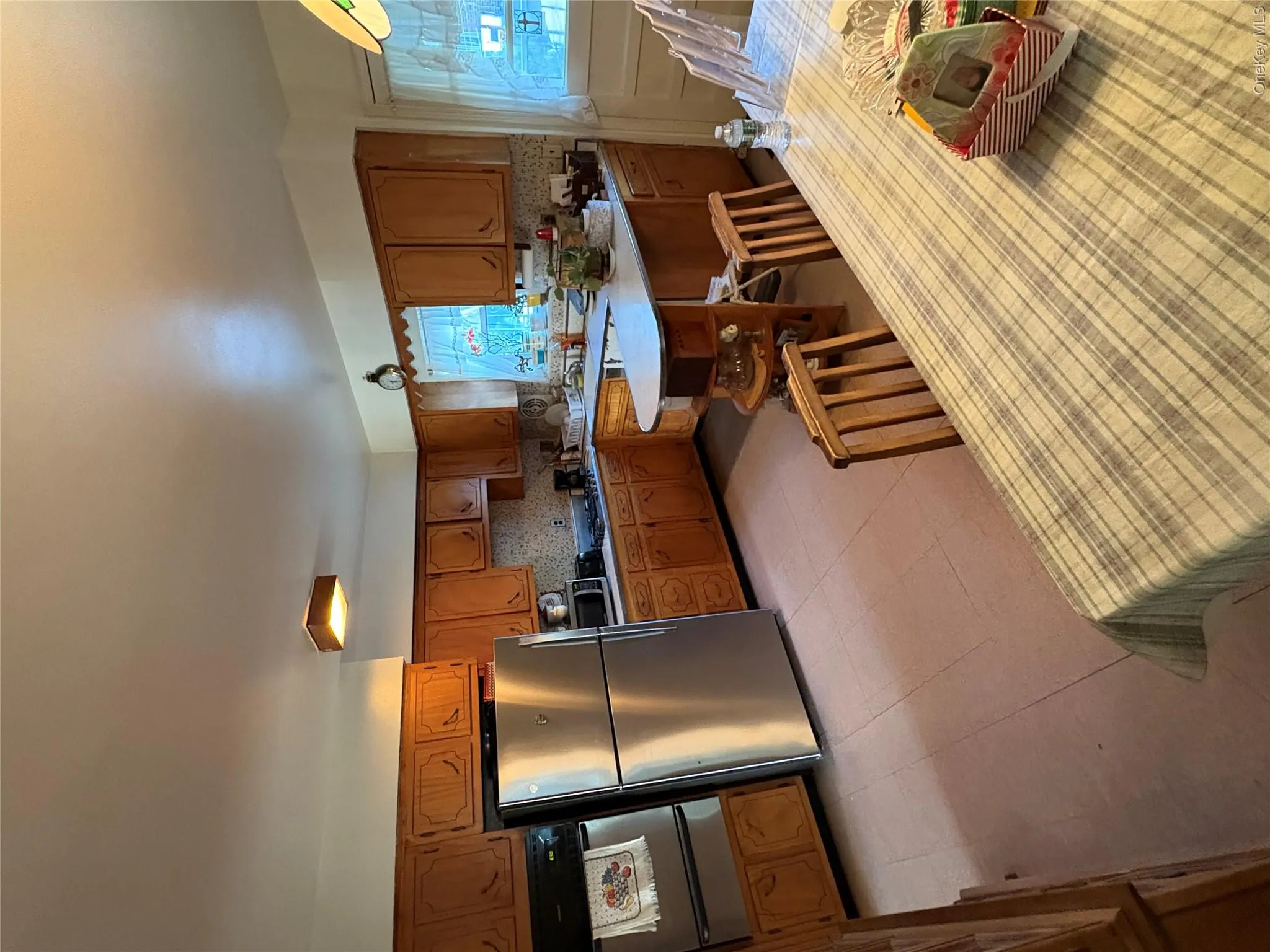 1056 Swinton Avenue, New York, NY, 3 Bedrooms Bedrooms, 6 Rooms Rooms,2 BathroomsBathrooms,Residential,For Rent,Swinton,0,993471 1056 Swinton Avenue, New York, NY, 3 Bedrooms Bedrooms, 6 Rooms Rooms,2 BathroomsBathrooms,Residential,For Rent,Swinton,0,993471