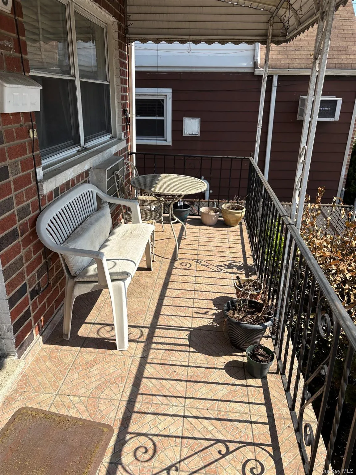 1056 Swinton Avenue, New York, NY, 3 Bedrooms Bedrooms, 6 Rooms Rooms,2 BathroomsBathrooms,Residential,For Rent,Swinton,0,993471 1056 Swinton Avenue, New York, NY, 3 Bedrooms Bedrooms, 6 Rooms Rooms,2 BathroomsBathrooms,Residential,For Rent,Swinton,0,993471