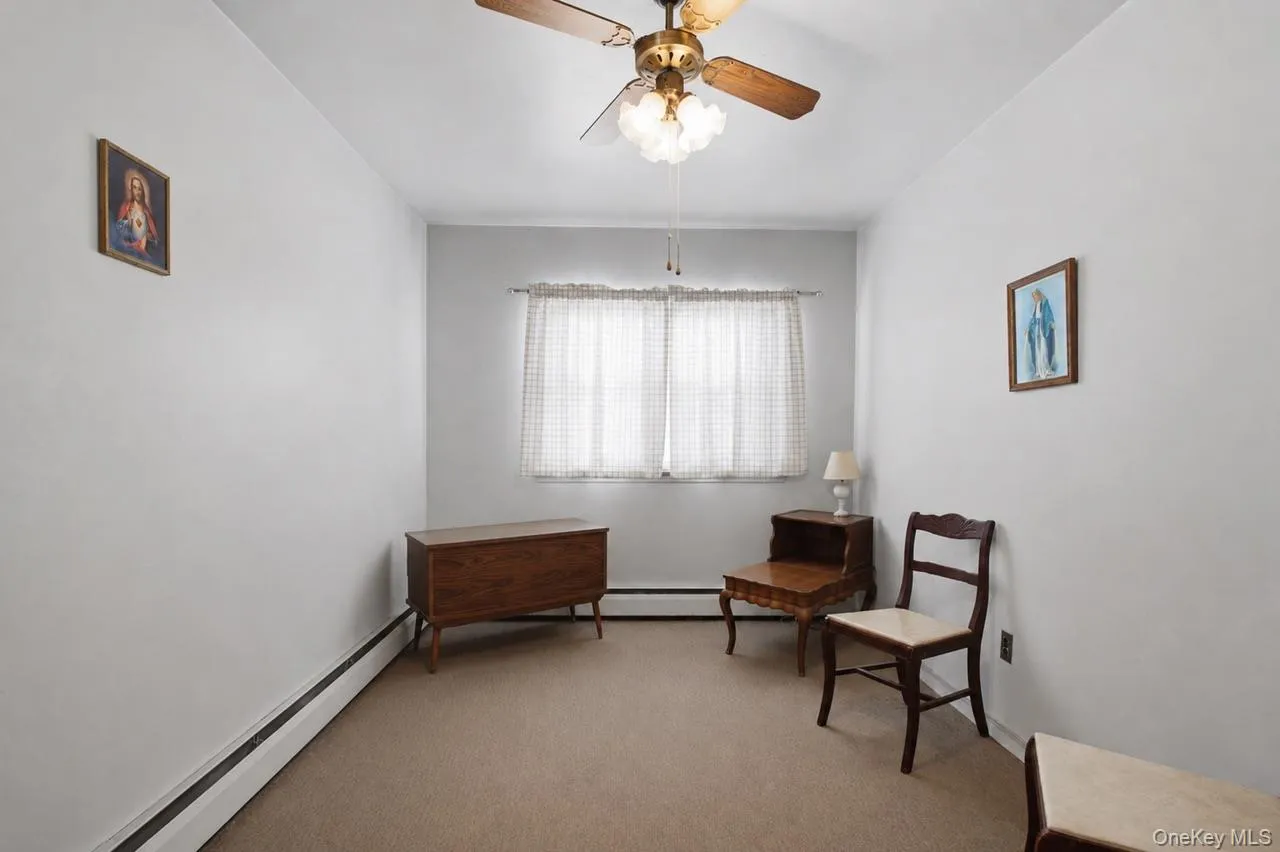 2nd Bedroom 2nd Bedroom