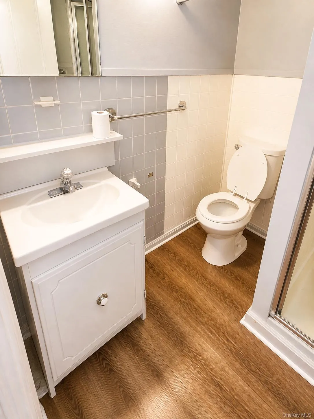33 Virginia Ave 33, Poughkeepsie, NY, 1 Bedroom Bedrooms, 2 Rooms Rooms,1 BathroomBathrooms,Residential Lease,For Rent,33,0,993493 33 Virginia Ave 33, Poughkeepsie, NY, 1 Bedroom Bedrooms, 2 Rooms Rooms,1 BathroomBathrooms,Residential Lease,For Rent,33,0,993493