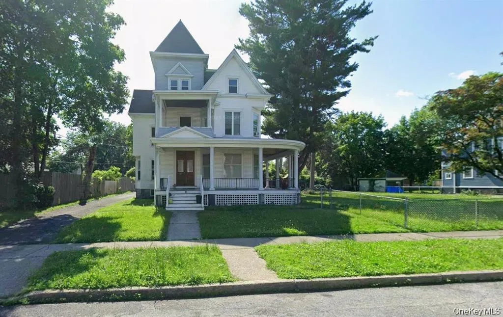 33 Virginia Ave 33, Poughkeepsie, NY, 1 Bedroom Bedrooms, 2 Rooms Rooms,1 BathroomBathrooms,Residential Lease,For Rent,33,0,993493 33 Virginia Ave 33, Poughkeepsie, NY, 1 Bedroom Bedrooms, 2 Rooms Rooms,1 BathroomBathrooms,Residential Lease,For Rent,33,0,993493