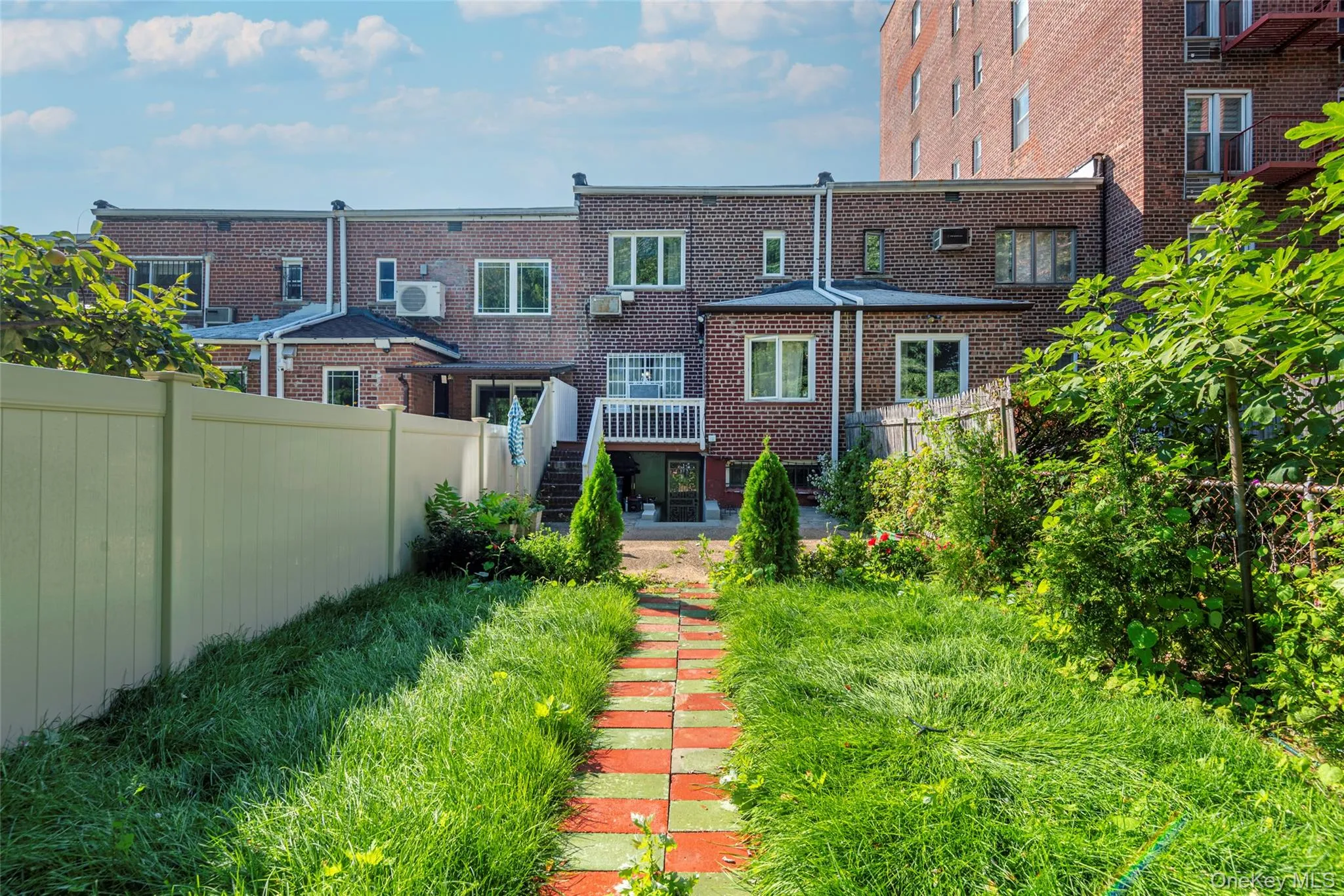 65-25 Alderton Street, New York, NY, 3 Bedrooms Bedrooms, 7 Rooms Rooms,2 BathroomsBathrooms,Residential Lease,For Rent,Alderton,0,993509 65-25 Alderton Street, New York, NY, 3 Bedrooms Bedrooms, 7 Rooms Rooms,2 BathroomsBathrooms,Residential Lease,For Rent,Alderton,0,993509