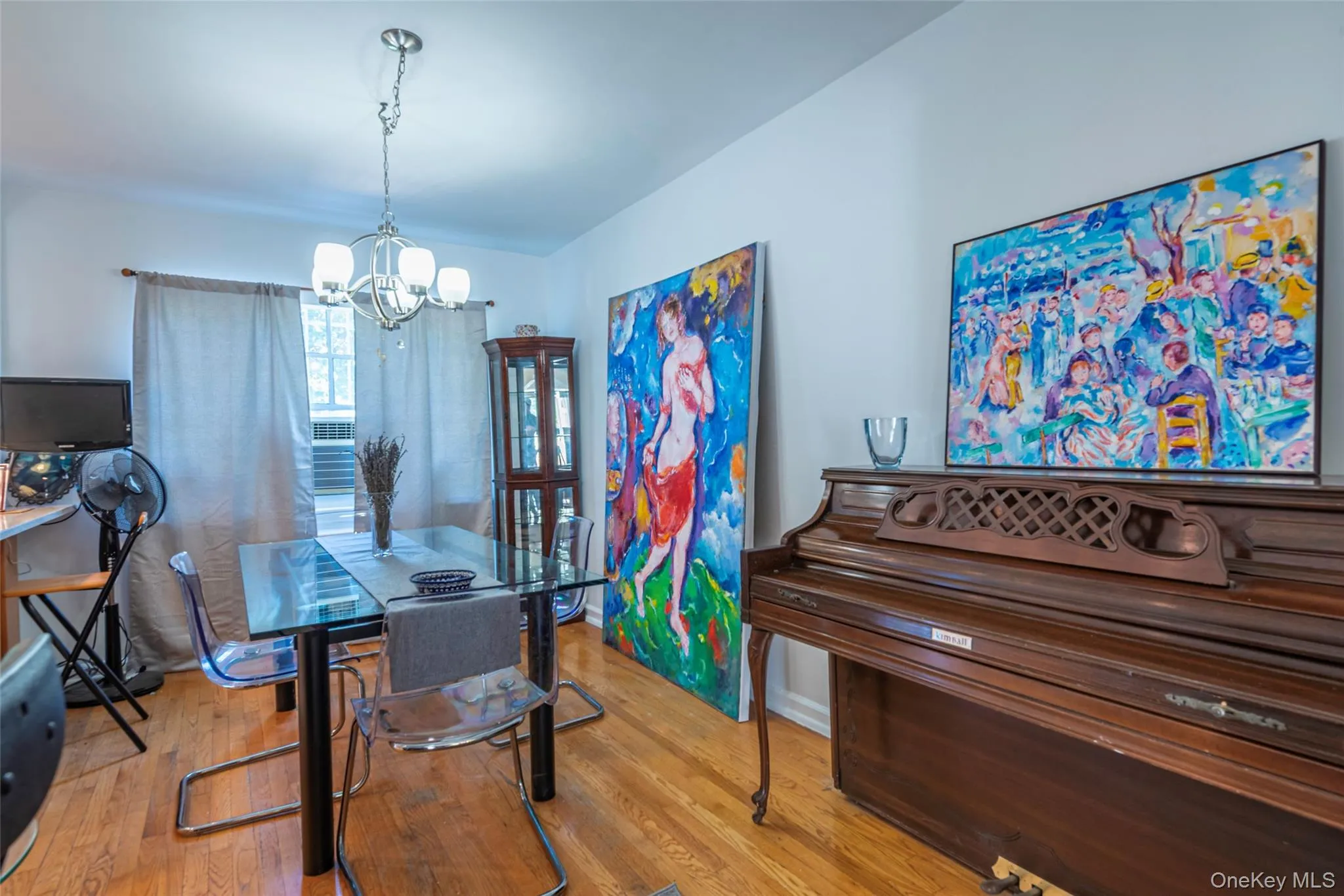 65-25 Alderton Street, New York, NY, 3 Bedrooms Bedrooms, 7 Rooms Rooms,2 BathroomsBathrooms,Residential Lease,For Rent,Alderton,0,993509 65-25 Alderton Street, New York, NY, 3 Bedrooms Bedrooms, 7 Rooms Rooms,2 BathroomsBathrooms,Residential Lease,For Rent,Alderton,0,993509