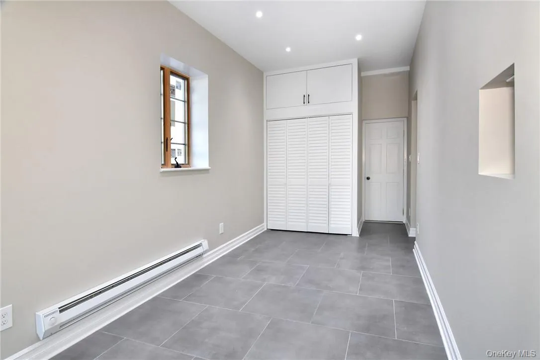 19 Longmeadow Road, Yonkers, NY, 3 Bedrooms Bedrooms, 8 Rooms Rooms,1 BathroomBathrooms,Residential Lease,For Rent,Longmeadow,0,993510 19 Longmeadow Road, Yonkers, NY, 3 Bedrooms Bedrooms, 8 Rooms Rooms,1 BathroomBathrooms,Residential Lease,For Rent,Longmeadow,0,993510