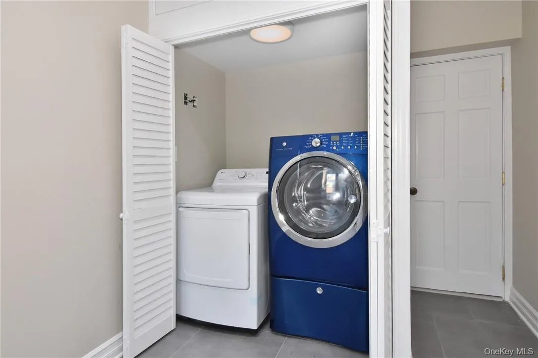 19 Longmeadow Road, Yonkers, NY, 3 Bedrooms Bedrooms, 8 Rooms Rooms,1 BathroomBathrooms,Residential Lease,For Rent,Longmeadow,0,993510 19 Longmeadow Road, Yonkers, NY, 3 Bedrooms Bedrooms, 8 Rooms Rooms,1 BathroomBathrooms,Residential Lease,For Rent,Longmeadow,0,993510