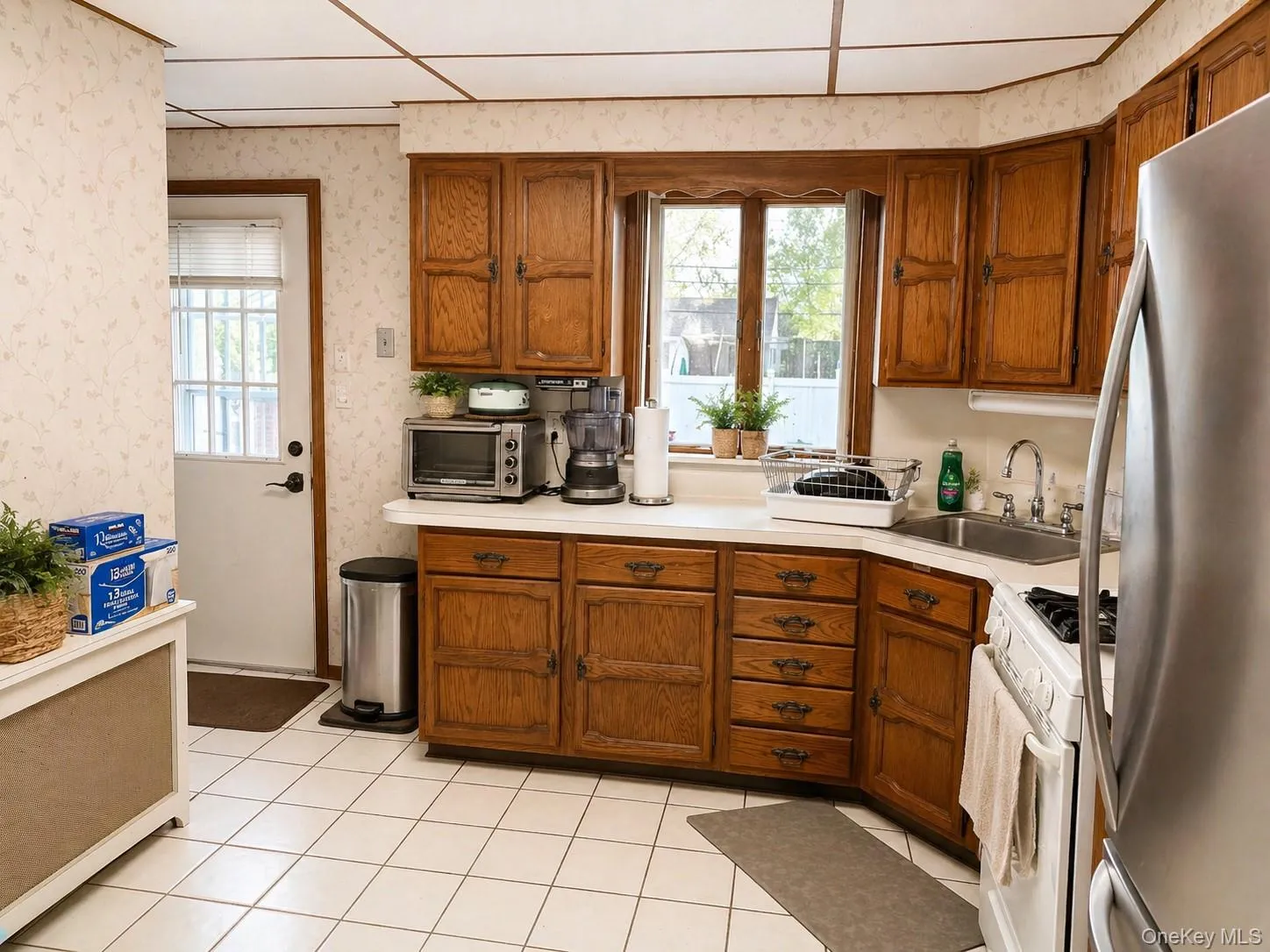 49 Garden Boulevard, Oyster Bay, NY, 3 Bedrooms Bedrooms, 6 Rooms Rooms,2 BathroomsBathrooms,Residential Lease,For Rent,Garden,0,993512 49 Garden Boulevard, Oyster Bay, NY, 3 Bedrooms Bedrooms, 6 Rooms Rooms,2 BathroomsBathrooms,Residential Lease,For Rent,Garden,0,993512