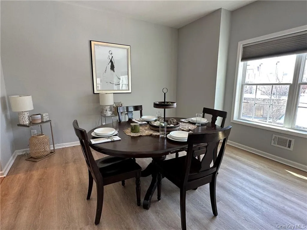 Formal Dining Area Formal Dining Area