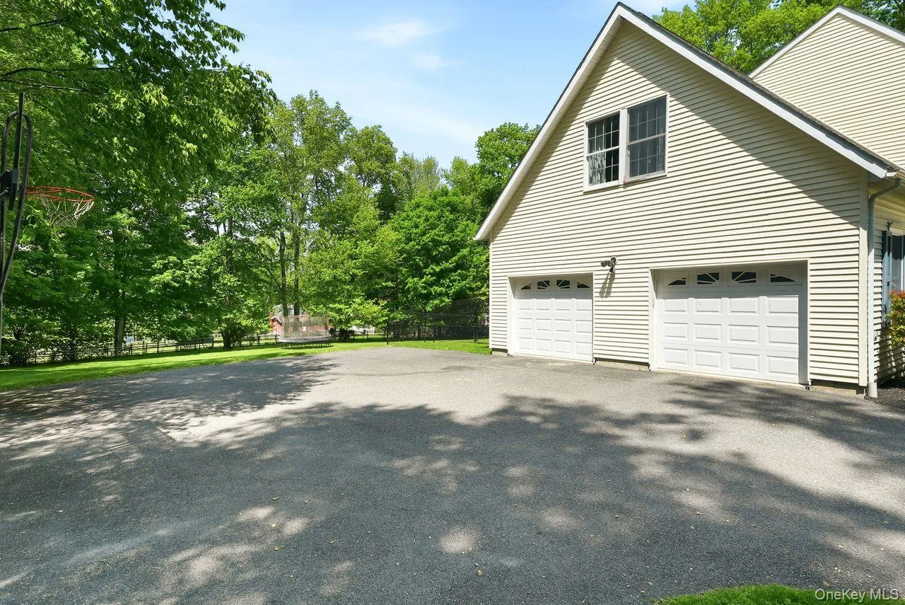882 Kipling Drive, Yorktown, NY, 4 Bedrooms Bedrooms, 13 Rooms Rooms,4 BathroomsBathrooms,Residential,For Rent,Kipling,0,993540 882 Kipling Drive, Yorktown, NY, 4 Bedrooms Bedrooms, 13 Rooms Rooms,4 BathroomsBathrooms,Residential,For Rent,Kipling,0,993540