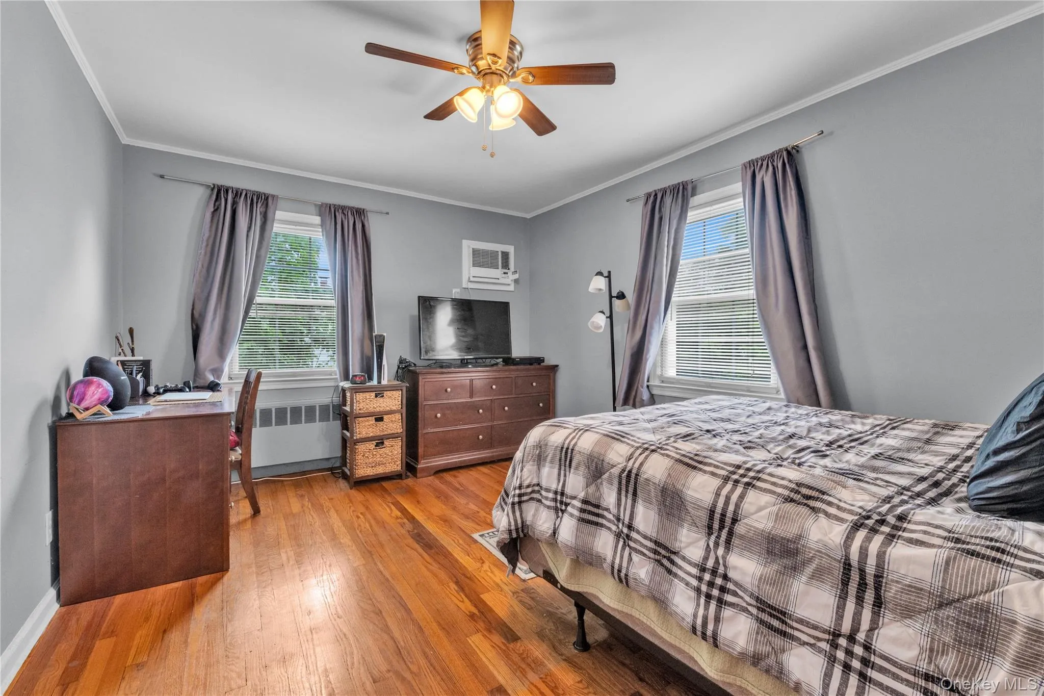 275 New Hyde Park Road, Hempstead, NY, 3 Bedrooms Bedrooms, 7 Rooms Rooms,1 BathroomBathrooms,Residential,For Rent,New Hyde Park,0,993550 275 New Hyde Park Road, Hempstead, NY, 3 Bedrooms Bedrooms, 7 Rooms Rooms,1 BathroomBathrooms,Residential,For Rent,New Hyde Park,0,993550