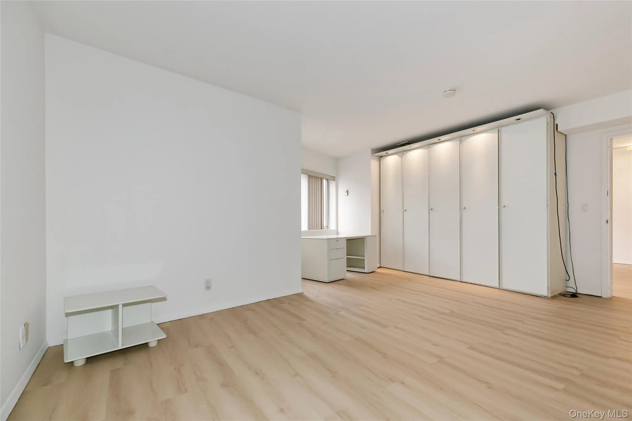 100 Cuttermill Road, North Hempstead, NY, 2 Bedrooms Bedrooms, 6 Rooms Rooms,2 BathroomsBathrooms,Residential Lease,For Rent,Cuttermill,0,993553 100 Cuttermill Road, North Hempstead, NY, 2 Bedrooms Bedrooms, 6 Rooms Rooms,2 BathroomsBathrooms,Residential Lease,For Rent,Cuttermill,0,993553