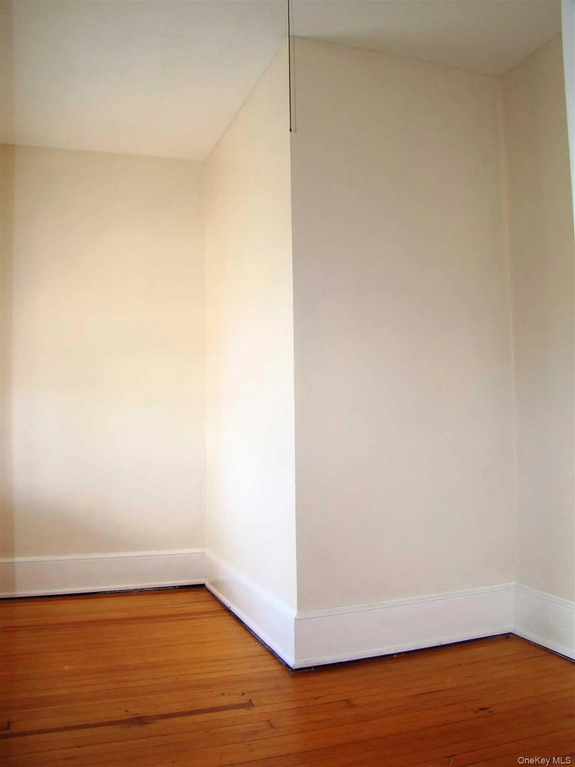 10 Worrall Avenue, Poughkeepsie, NY, 2 Bedrooms Bedrooms, 5 Rooms Rooms,1 BathroomBathrooms,Residential Lease,For Rent,Worrall,0,993554 10 Worrall Avenue, Poughkeepsie, NY, 2 Bedrooms Bedrooms, 5 Rooms Rooms,1 BathroomBathrooms,Residential Lease,For Rent,Worrall,0,993554