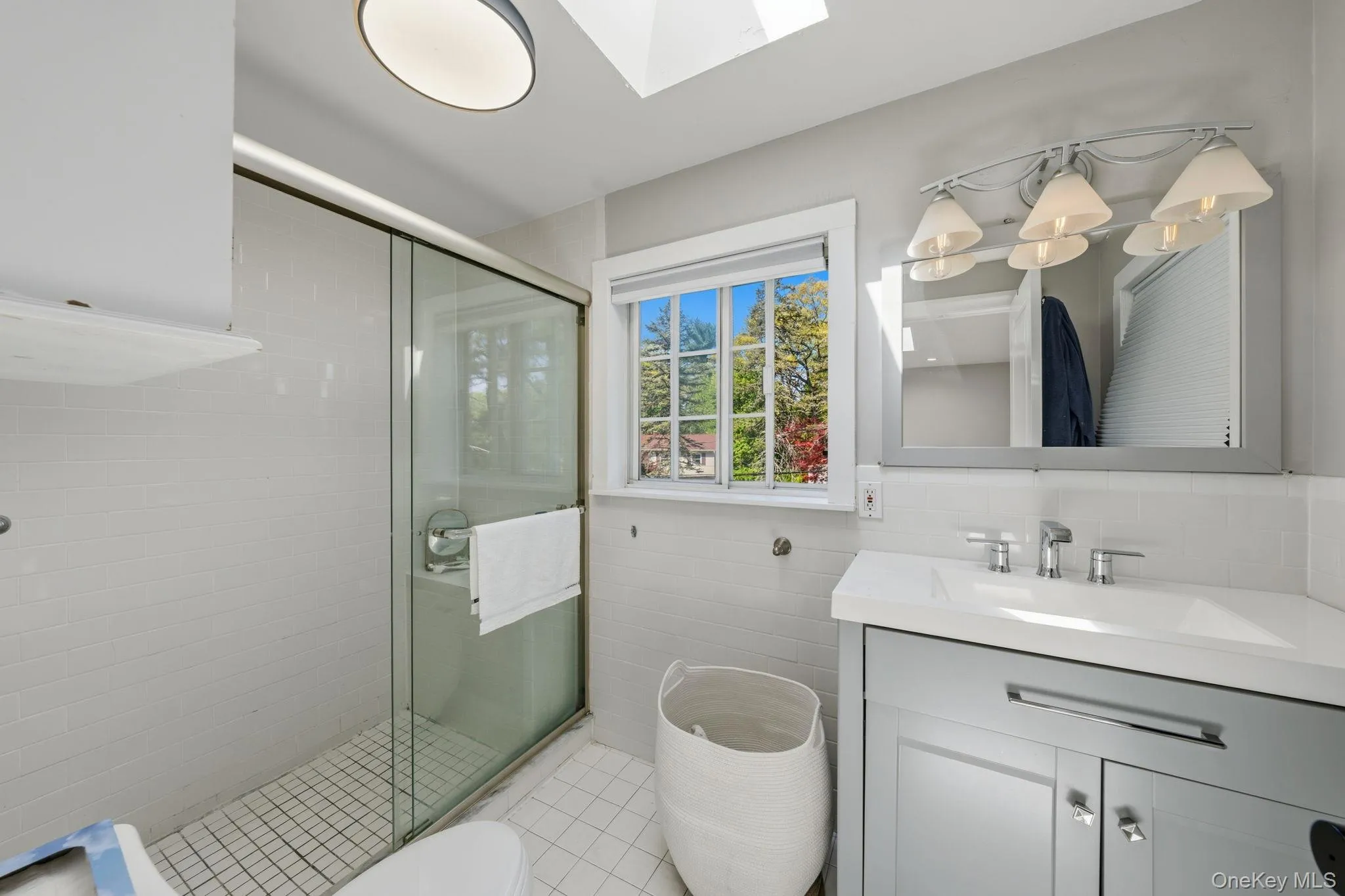 4 Arrowhead Lane, Ramapo, NY, 5 Bedrooms Bedrooms, 9 Rooms Rooms,3 BathroomsBathrooms,Residential,For Rent,Arrowhead,0,993555 4 Arrowhead Lane, Ramapo, NY, 5 Bedrooms Bedrooms, 9 Rooms Rooms,3 BathroomsBathrooms,Residential,For Rent,Arrowhead,0,993555