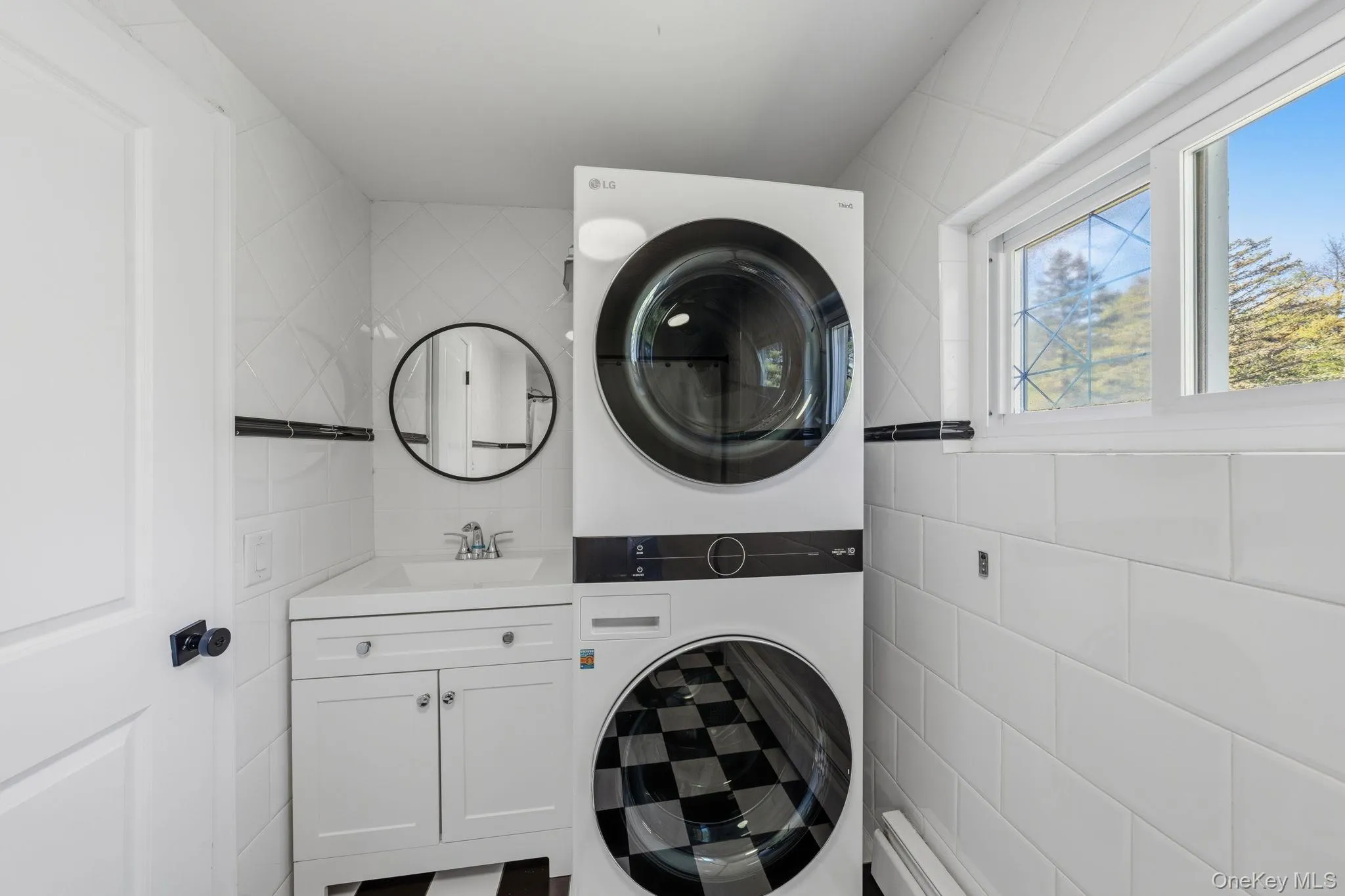 4 Arrowhead Lane, Ramapo, NY, 5 Bedrooms Bedrooms, 9 Rooms Rooms,3 BathroomsBathrooms,Residential,For Rent,Arrowhead,0,993555 4 Arrowhead Lane, Ramapo, NY, 5 Bedrooms Bedrooms, 9 Rooms Rooms,3 BathroomsBathrooms,Residential,For Rent,Arrowhead,0,993555