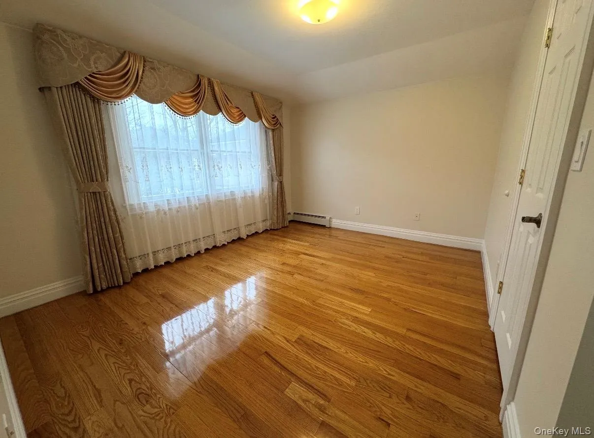 253-12 58th Avenue, New York, NY, 3 Bedrooms Bedrooms, 7 Rooms Rooms,2 BathroomsBathrooms,Residential Lease,For Rent,58th,0,993558 253-12 58th Avenue, New York, NY, 3 Bedrooms Bedrooms, 7 Rooms Rooms,2 BathroomsBathrooms,Residential Lease,For Rent,58th,0,993558