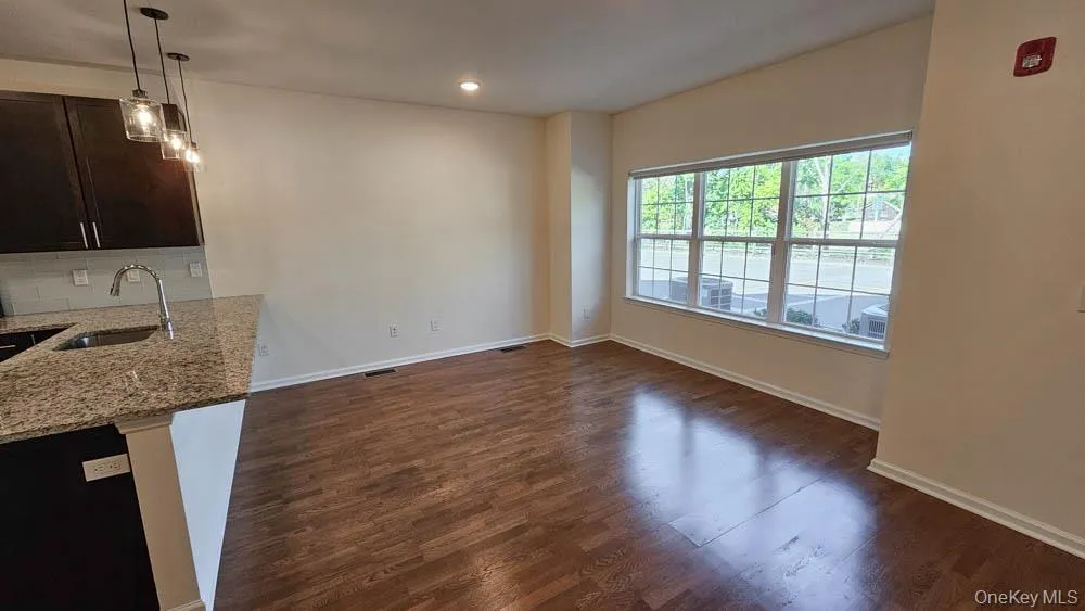 260 Main Street, Goshen, NY, 2 Bedrooms Bedrooms, 6 Rooms Rooms,2 BathroomsBathrooms,Residential Lease,For Rent,Main,0,993598 260 Main Street, Goshen, NY, 2 Bedrooms Bedrooms, 6 Rooms Rooms,2 BathroomsBathrooms,Residential Lease,For Rent,Main,0,993598