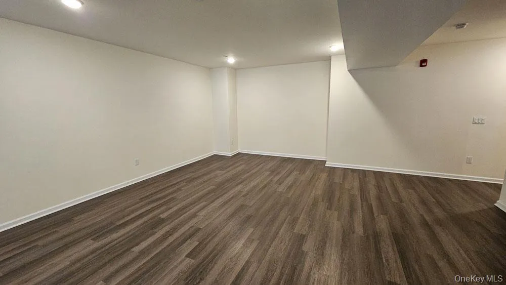 260 Main Street, Goshen, NY, 2 Bedrooms Bedrooms, 6 Rooms Rooms,2 BathroomsBathrooms,Residential Lease,For Rent,Main,0,993598 260 Main Street, Goshen, NY, 2 Bedrooms Bedrooms, 6 Rooms Rooms,2 BathroomsBathrooms,Residential Lease,For Rent,Main,0,993598
