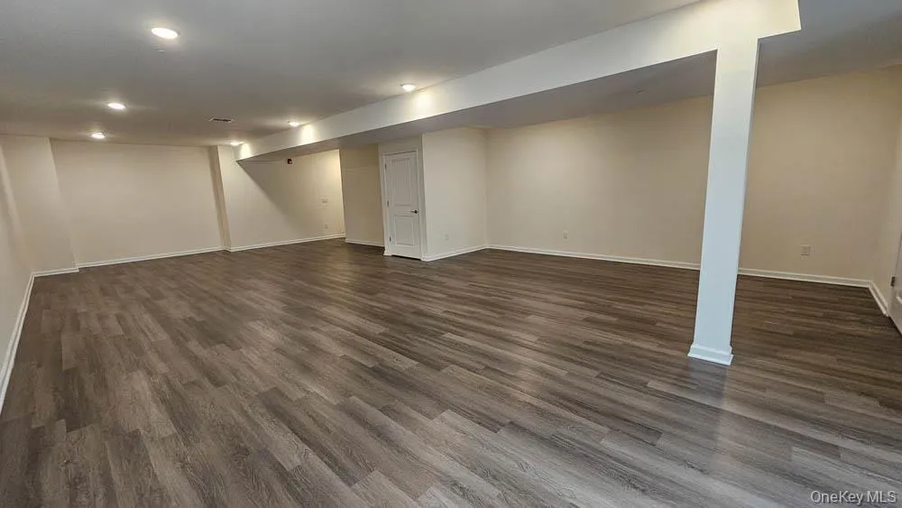 260 Main Street, Goshen, NY, 2 Bedrooms Bedrooms, 6 Rooms Rooms,2 BathroomsBathrooms,Residential Lease,For Rent,Main,0,993598 260 Main Street, Goshen, NY, 2 Bedrooms Bedrooms, 6 Rooms Rooms,2 BathroomsBathrooms,Residential Lease,For Rent,Main,0,993598
