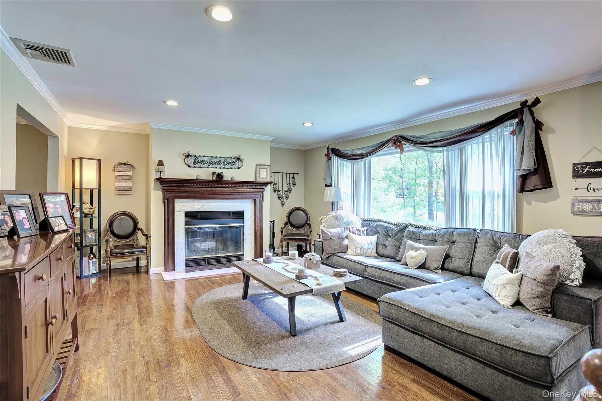 3 Durham Lane, Ramapo, NY, 4 Bedrooms Bedrooms, 8 Rooms Rooms,2 BathroomsBathrooms,Residential Sale,For Rent,Durham,0,993599 3 Durham Lane, Ramapo, NY, 4 Bedrooms Bedrooms, 8 Rooms Rooms,2 BathroomsBathrooms,Residential Sale,For Rent,Durham,0,993599