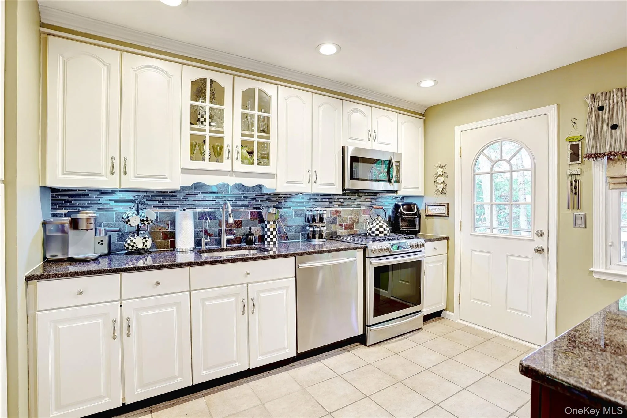 3 Durham Lane, Ramapo, NY, 4 Bedrooms Bedrooms, 8 Rooms Rooms,2 BathroomsBathrooms,Residential Sale,For Rent,Durham,0,993599 3 Durham Lane, Ramapo, NY, 4 Bedrooms Bedrooms, 8 Rooms Rooms,2 BathroomsBathrooms,Residential Sale,For Rent,Durham,0,993599