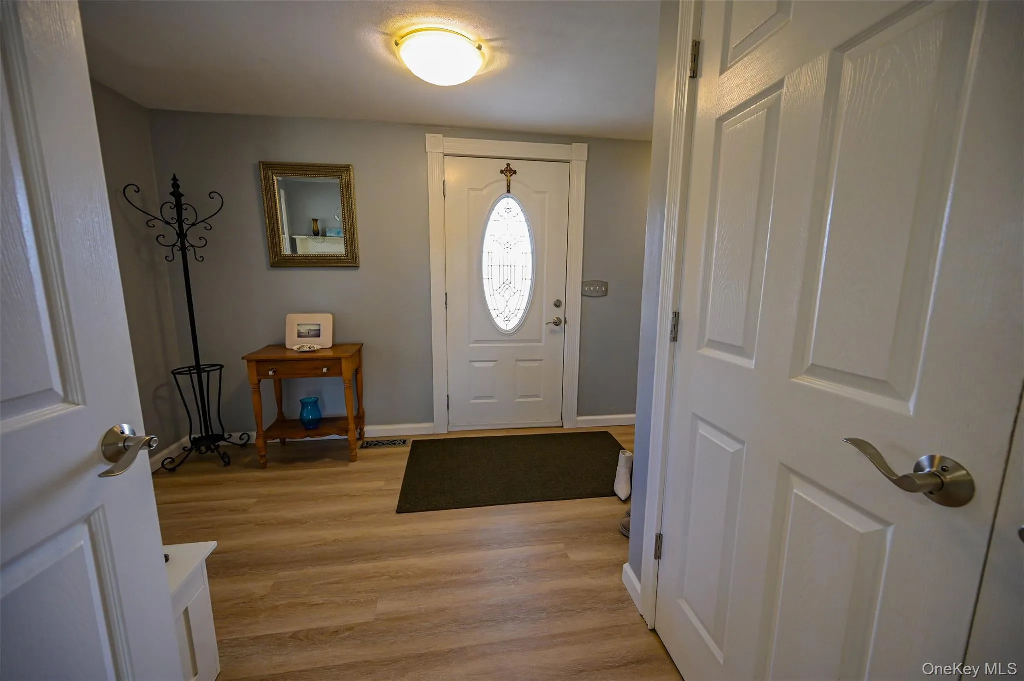 9339 Crooked Hill Road, Out Of Area, NY, 4 Bedrooms Bedrooms, 10 Rooms Rooms,1 BathroomBathrooms,Residential,For Rent,Crooked Hill,0,993608 9339 Crooked Hill Road, Out Of Area, NY, 4 Bedrooms Bedrooms, 10 Rooms Rooms,1 BathroomBathrooms,Residential,For Rent,Crooked Hill,0,993608