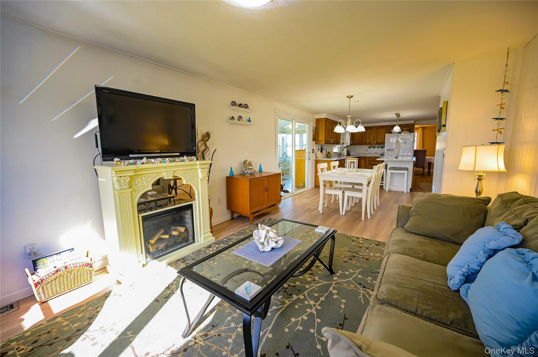 9339 Crooked Hill Road, Out Of Area, NY, 4 Bedrooms Bedrooms, 10 Rooms Rooms,1 BathroomBathrooms,Residential,For Rent,Crooked Hill,0,993608 9339 Crooked Hill Road, Out Of Area, NY, 4 Bedrooms Bedrooms, 10 Rooms Rooms,1 BathroomBathrooms,Residential,For Rent,Crooked Hill,0,993608