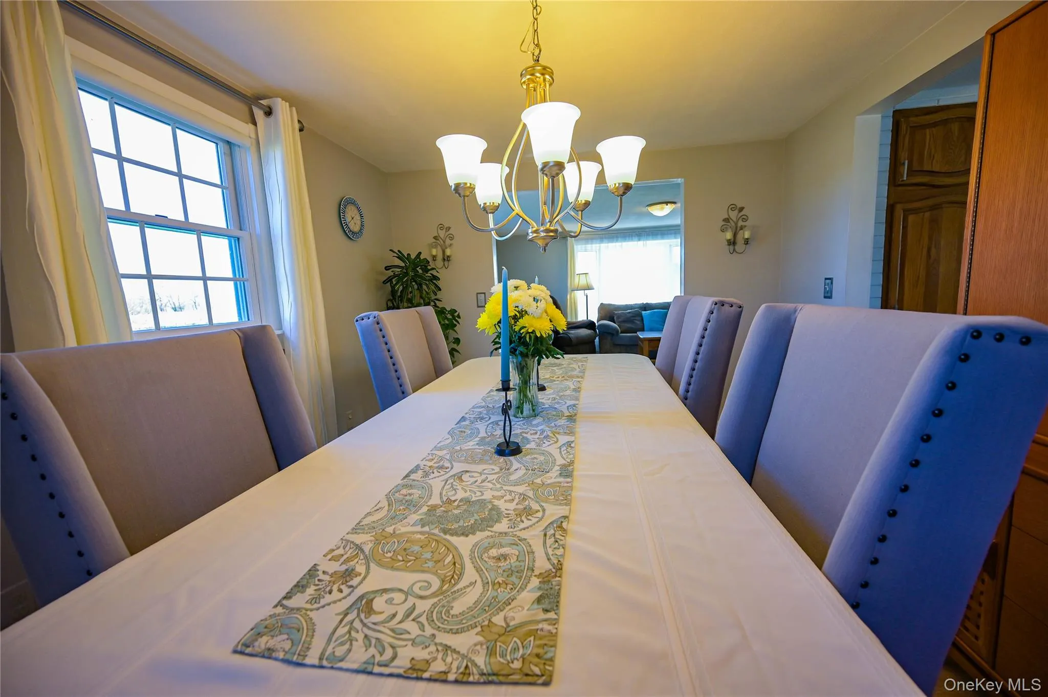 9339 Crooked Hill Road, Out Of Area, NY, 4 Bedrooms Bedrooms, 10 Rooms Rooms,1 BathroomBathrooms,Residential,For Rent,Crooked Hill,0,993608 9339 Crooked Hill Road, Out Of Area, NY, 4 Bedrooms Bedrooms, 10 Rooms Rooms,1 BathroomBathrooms,Residential,For Rent,Crooked Hill,0,993608