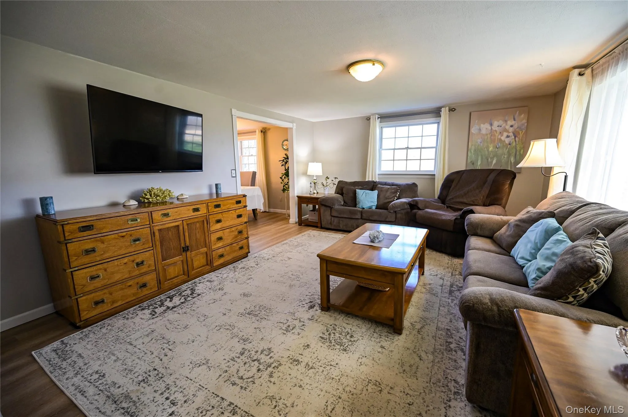 9339 Crooked Hill Road, Out Of Area, NY, 4 Bedrooms Bedrooms, 10 Rooms Rooms,1 BathroomBathrooms,Residential,For Rent,Crooked Hill,0,993608 9339 Crooked Hill Road, Out Of Area, NY, 4 Bedrooms Bedrooms, 10 Rooms Rooms,1 BathroomBathrooms,Residential,For Rent,Crooked Hill,0,993608