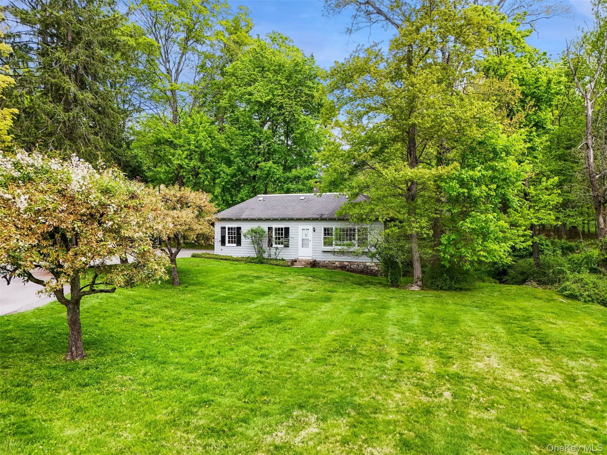 233 Mclain Street, Bedford, NY, 5 Bedrooms Bedrooms, 9 Rooms Rooms,4 BathroomsBathrooms,Residential,For Rent,Mclain,0,993611 233 Mclain Street, Bedford, NY, 5 Bedrooms Bedrooms, 9 Rooms Rooms,4 BathroomsBathrooms,Residential,For Rent,Mclain,0,993611