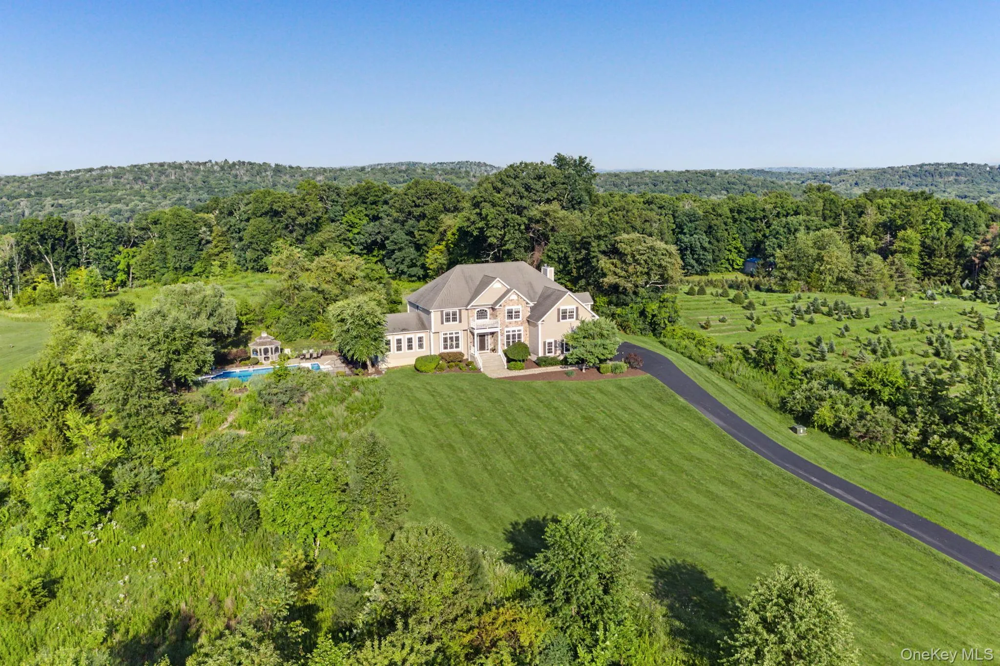 125 Frost Hill Road, La Grange, NY, 4 Bedrooms Bedrooms, 10 Rooms Rooms,3 BathroomsBathrooms,Residential,For Rent,Frost Hill,0,993619 125 Frost Hill Road, La Grange, NY, 4 Bedrooms Bedrooms, 10 Rooms Rooms,3 BathroomsBathrooms,Residential,For Rent,Frost Hill,0,993619