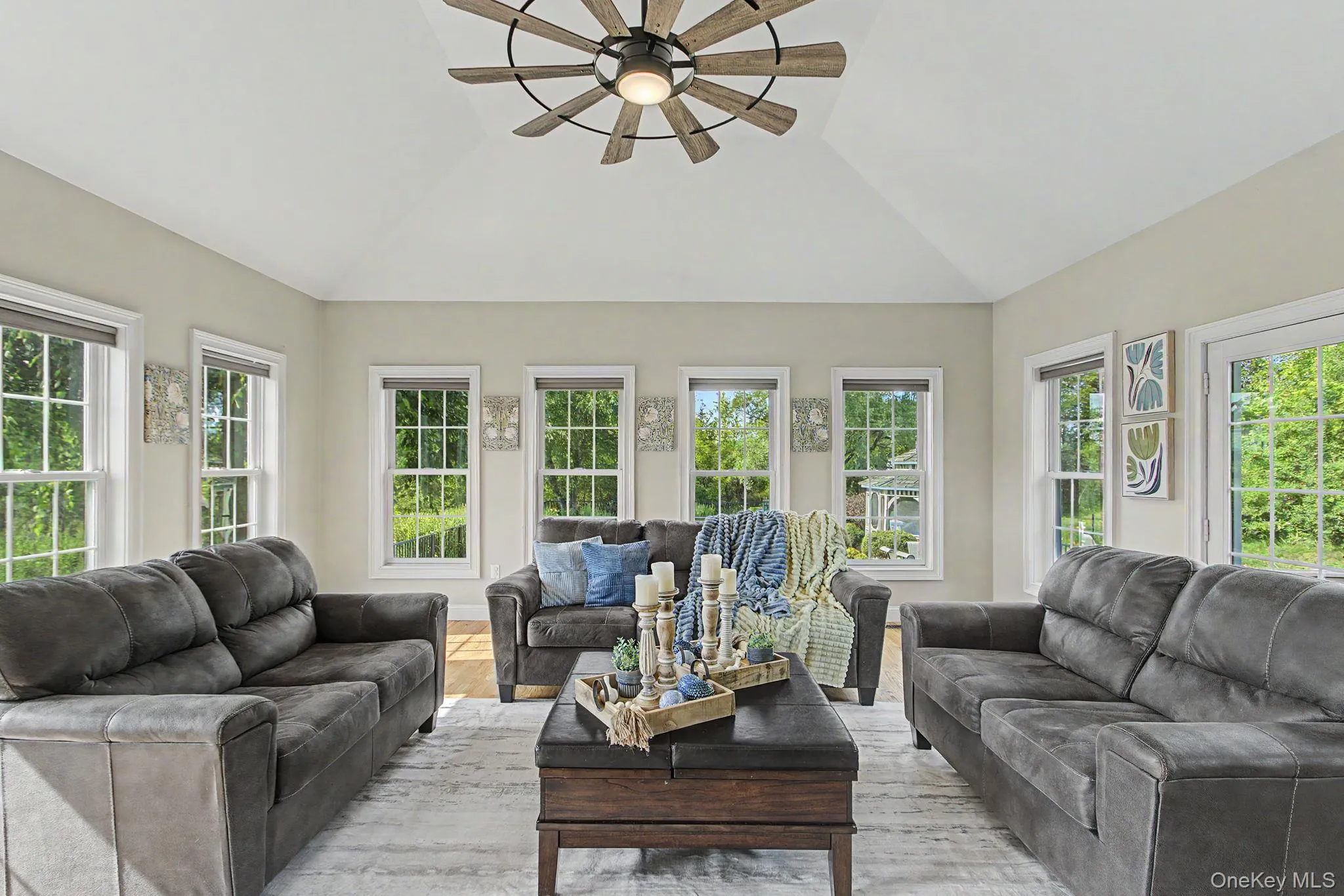 125 Frost Hill Road, La Grange, NY, 4 Bedrooms Bedrooms, 10 Rooms Rooms,3 BathroomsBathrooms,Residential,For Rent,Frost Hill,0,993619 125 Frost Hill Road, La Grange, NY, 4 Bedrooms Bedrooms, 10 Rooms Rooms,3 BathroomsBathrooms,Residential,For Rent,Frost Hill,0,993619