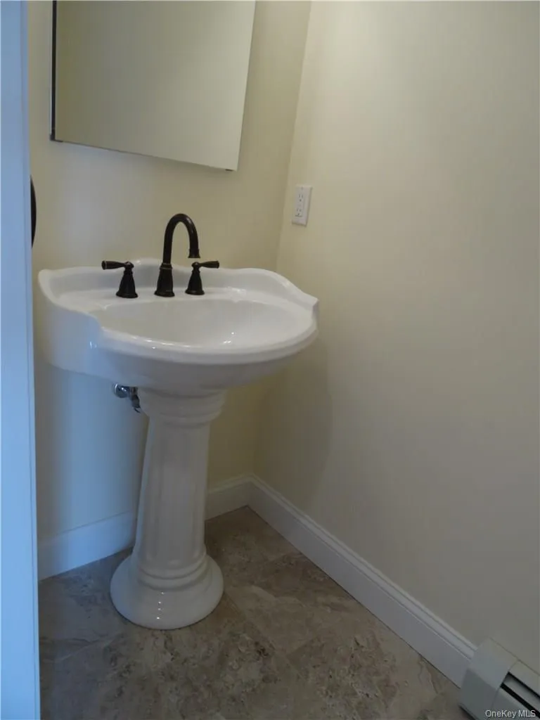 30 Mortimer Terrace, Greenburgh, NY, 4 Bedrooms Bedrooms, 8 Rooms Rooms,2 BathroomsBathrooms,Residential Lease,For Rent,Mortimer,0,993623 30 Mortimer Terrace, Greenburgh, NY, 4 Bedrooms Bedrooms, 8 Rooms Rooms,2 BathroomsBathrooms,Residential Lease,For Rent,Mortimer,0,993623
