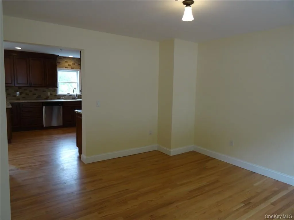 30 Mortimer Terrace, Greenburgh, NY, 4 Bedrooms Bedrooms, 8 Rooms Rooms,2 BathroomsBathrooms,Residential Lease,For Rent,Mortimer,0,993623 30 Mortimer Terrace, Greenburgh, NY, 4 Bedrooms Bedrooms, 8 Rooms Rooms,2 BathroomsBathrooms,Residential Lease,For Rent,Mortimer,0,993623