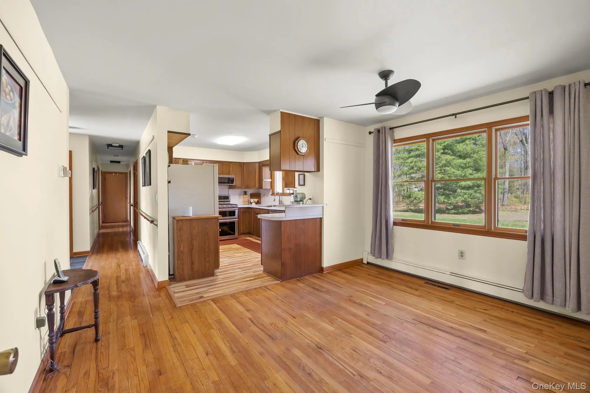 60 Stissing Avenue, Pine Plains, NY, 3 Bedrooms Bedrooms, 5 Rooms Rooms,2 BathroomsBathrooms,Residential,For Rent,Stissing,0,993638 60 Stissing Avenue, Pine Plains, NY, 3 Bedrooms Bedrooms, 5 Rooms Rooms,2 BathroomsBathrooms,Residential,For Rent,Stissing,0,993638