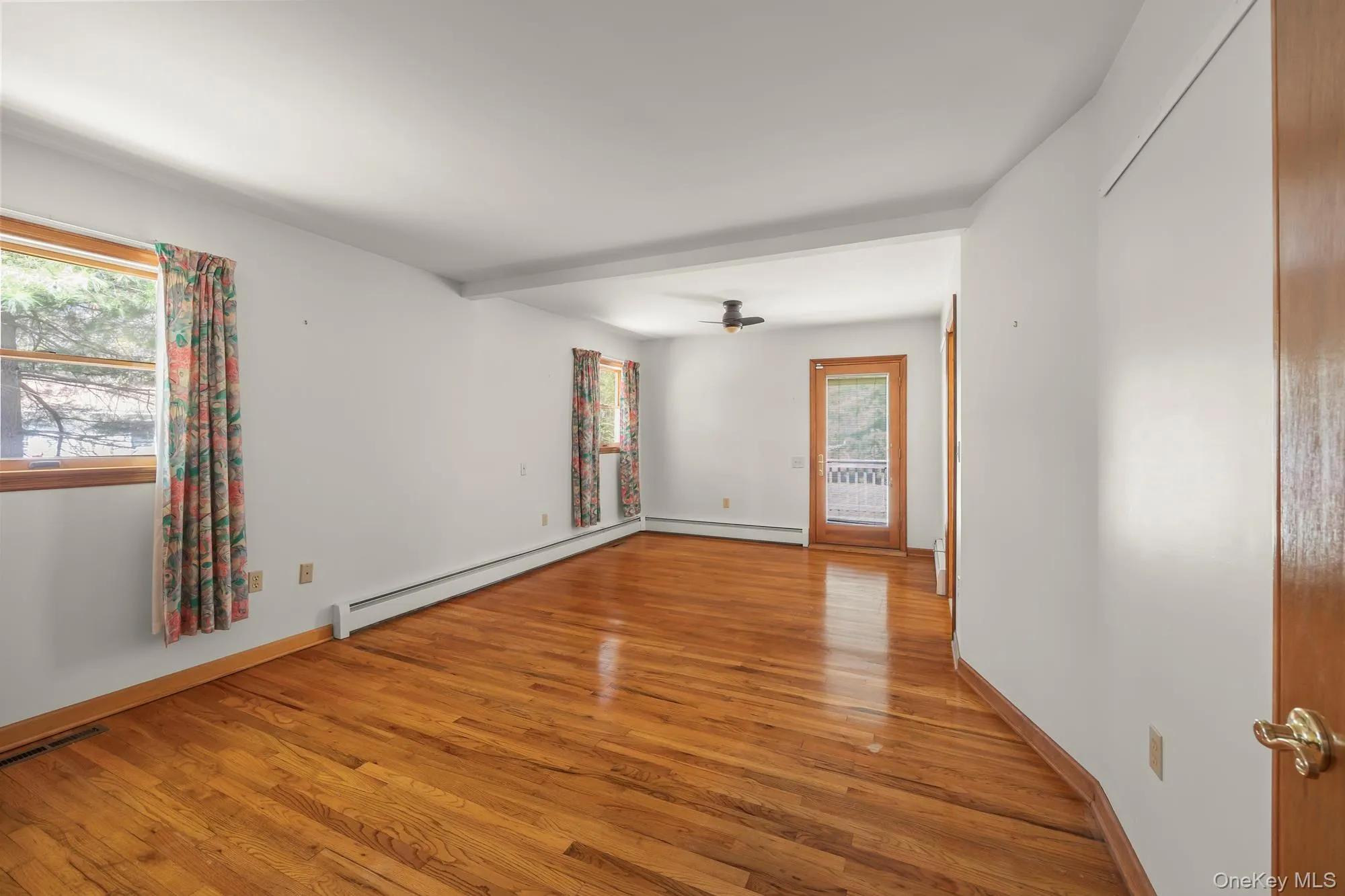 60 Stissing Avenue, Pine Plains, NY, 3 Bedrooms Bedrooms, 5 Rooms Rooms,2 BathroomsBathrooms,Residential,For Rent,Stissing,0,993638 60 Stissing Avenue, Pine Plains, NY, 3 Bedrooms Bedrooms, 5 Rooms Rooms,2 BathroomsBathrooms,Residential,For Rent,Stissing,0,993638